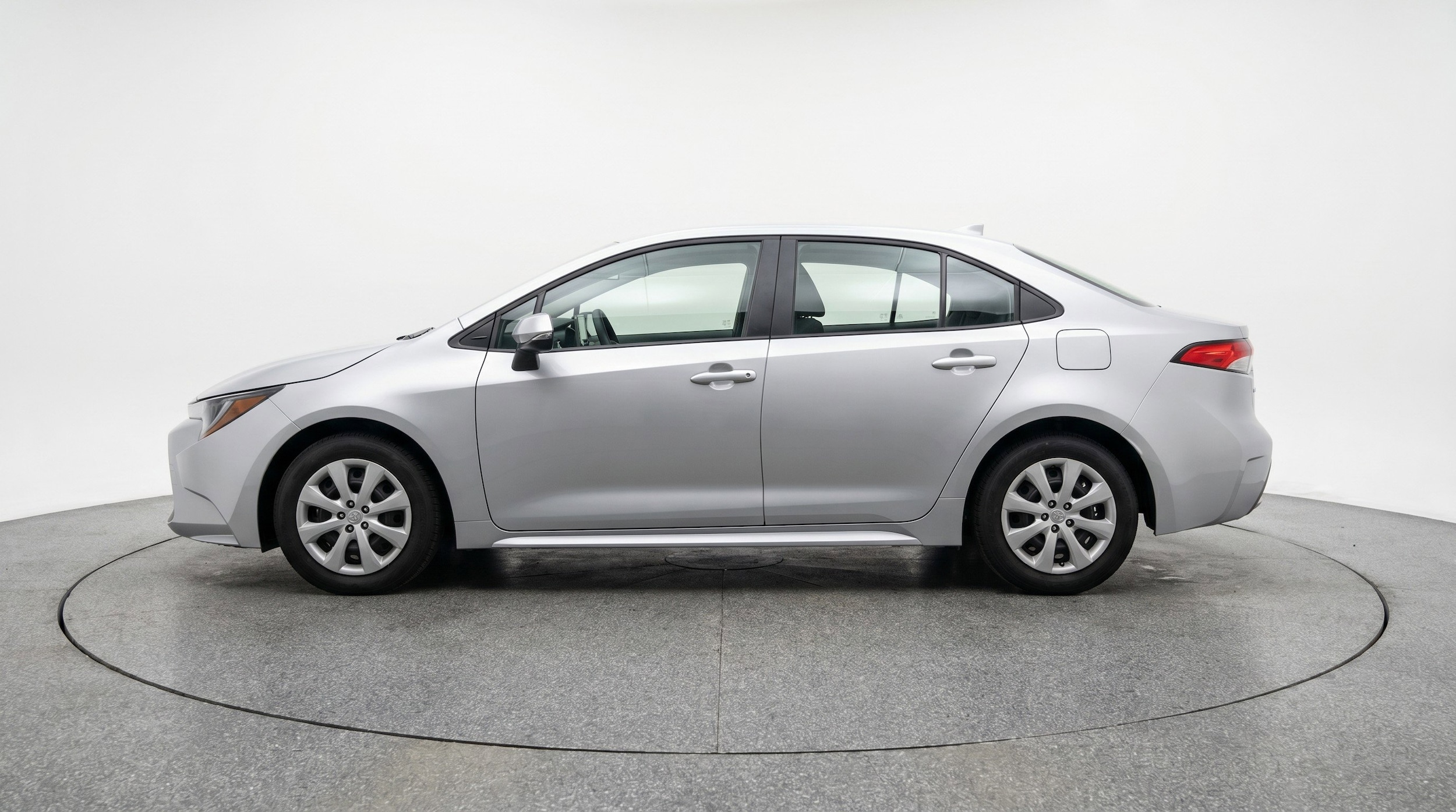 Thumbnail: 2025 Toyota Corolla - 5