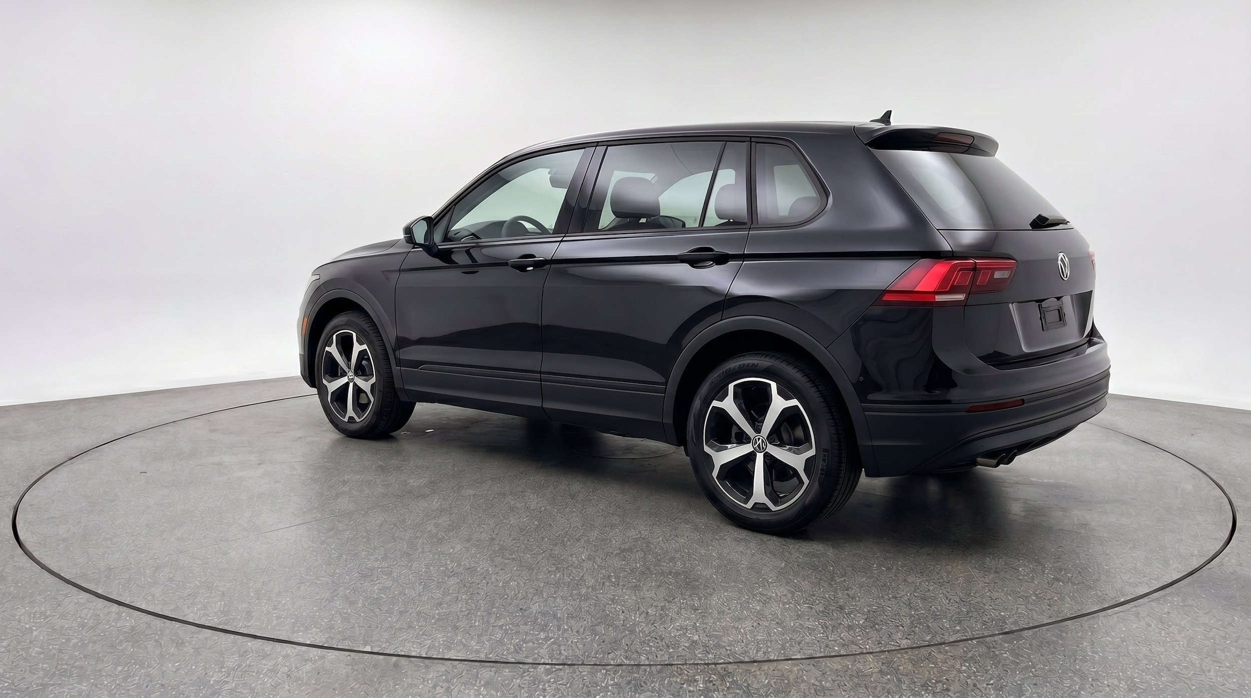 Thumbnail: 2026 Volkswagen Tiguan - 6