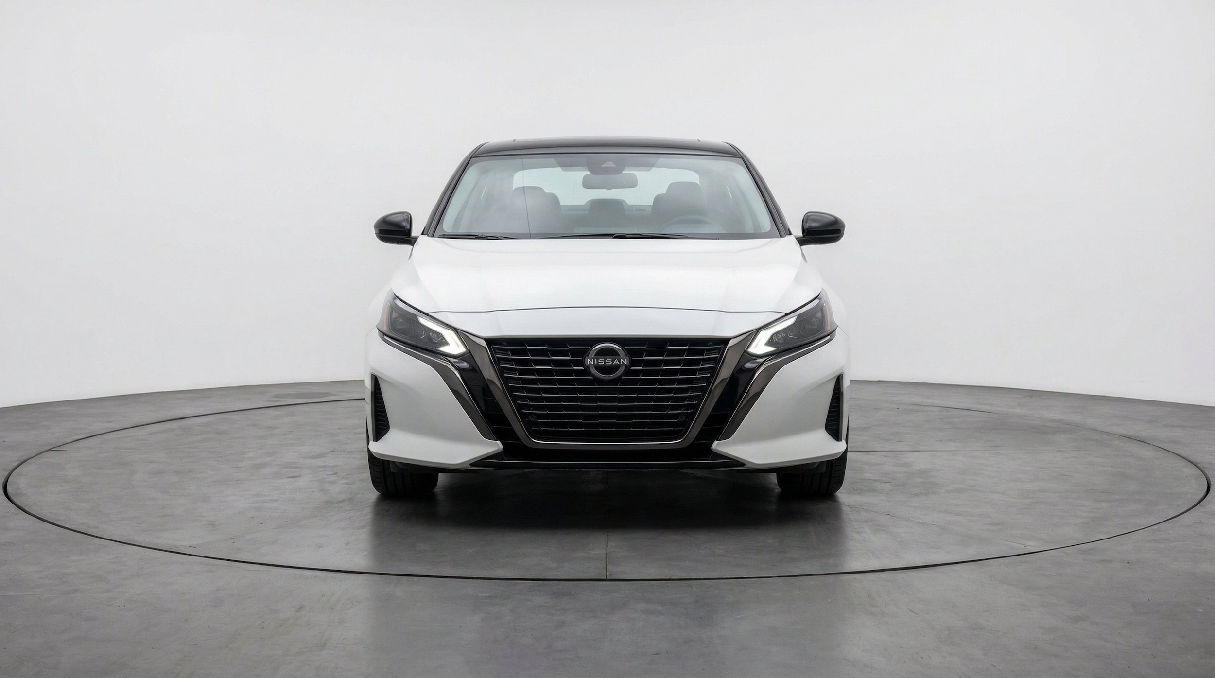 Thumbnail: 2025 Nissan Altima - 2