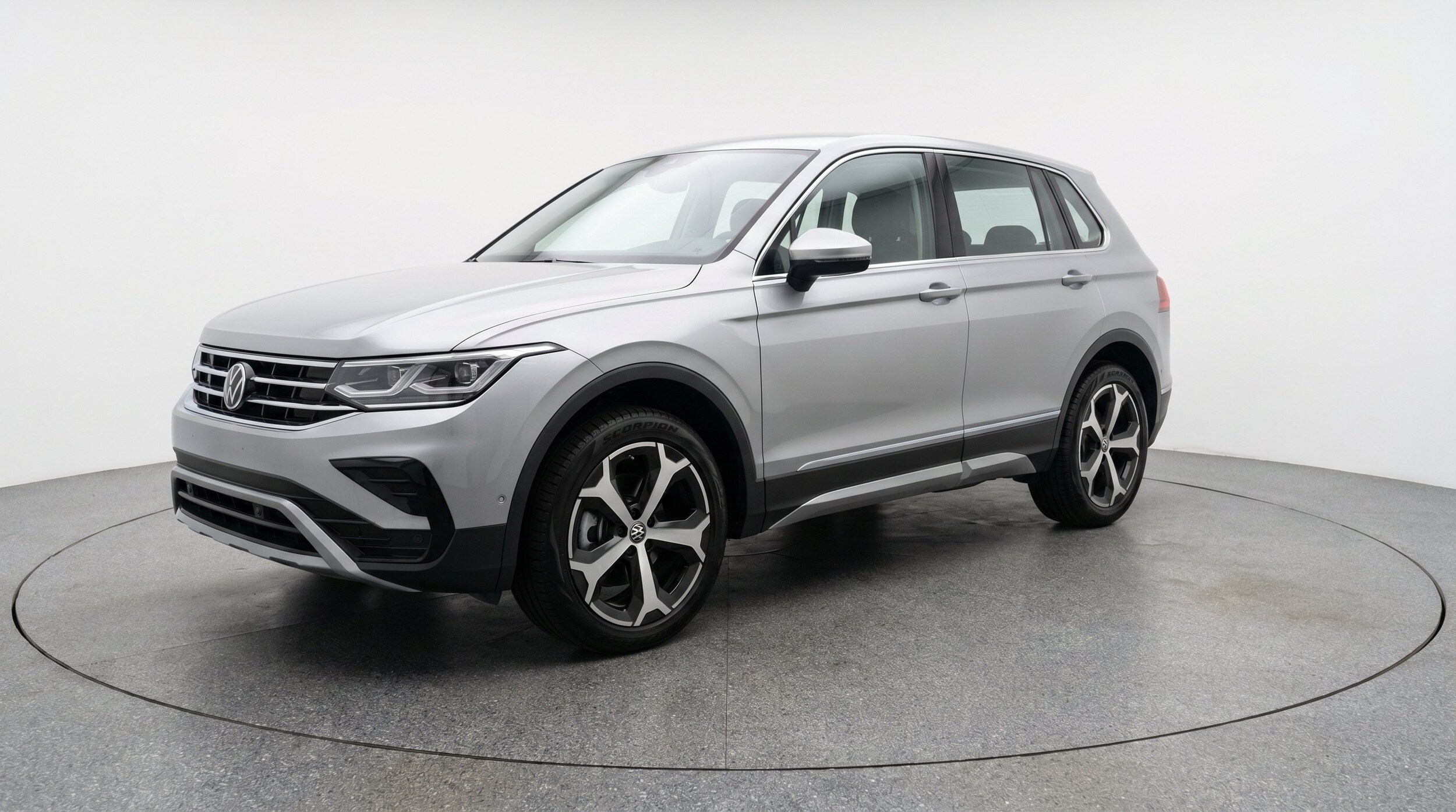 Thumbnail: 2026 Volkswagen Tiguan - 3