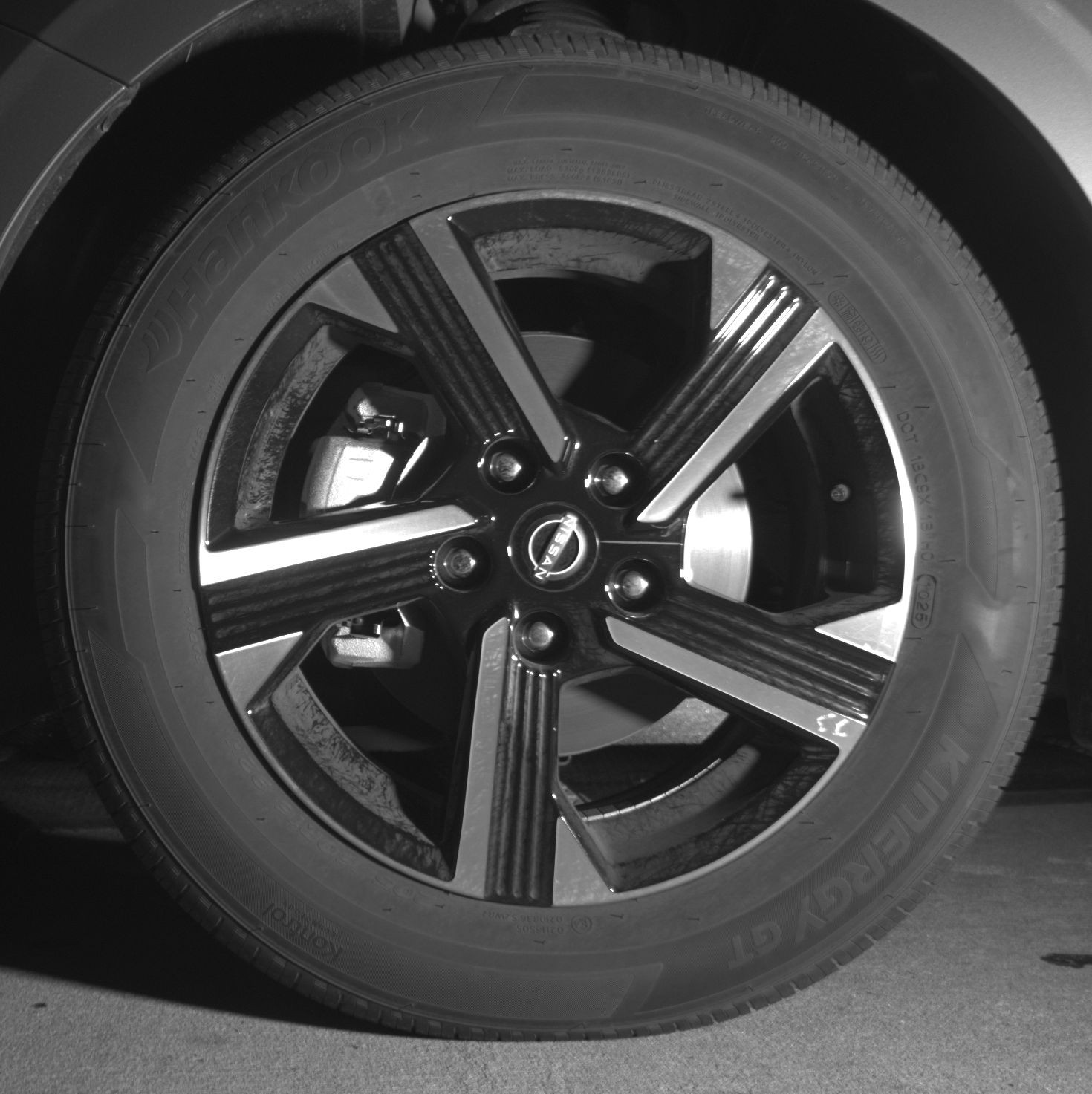 Thumbnail: 2025 Nissan Sentra - 9