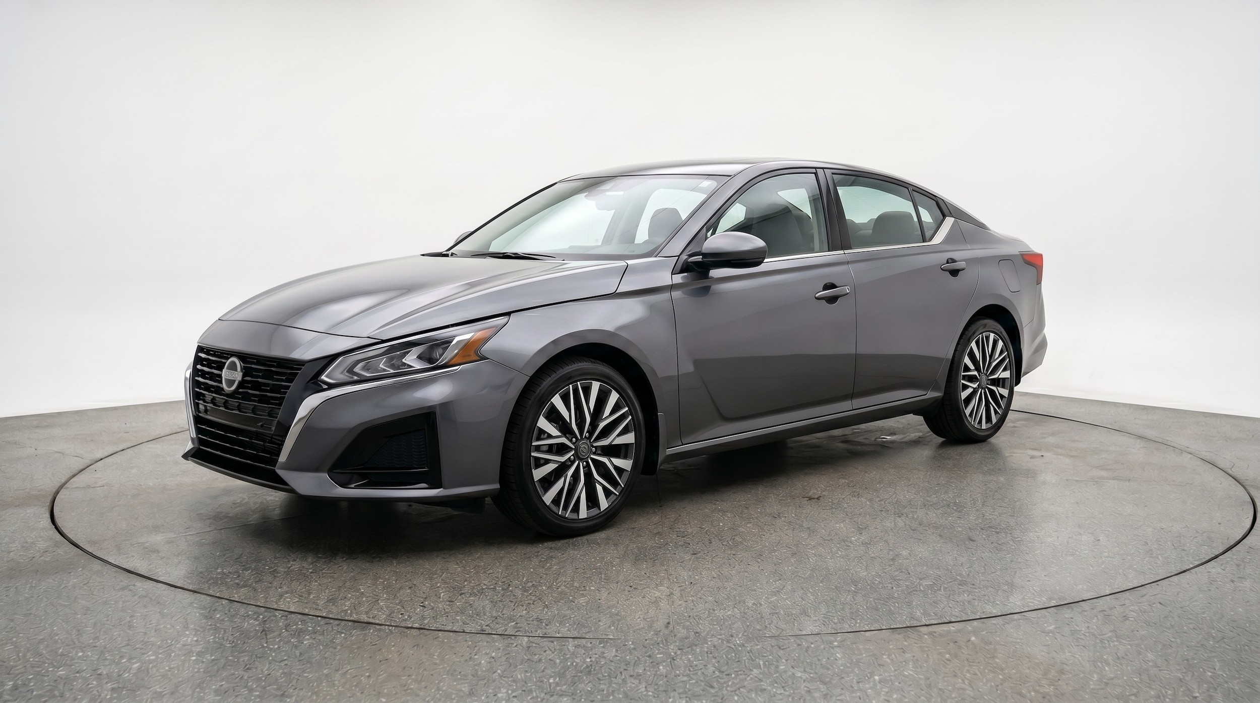 Thumbnail: 2025 Nissan Altima - 3
