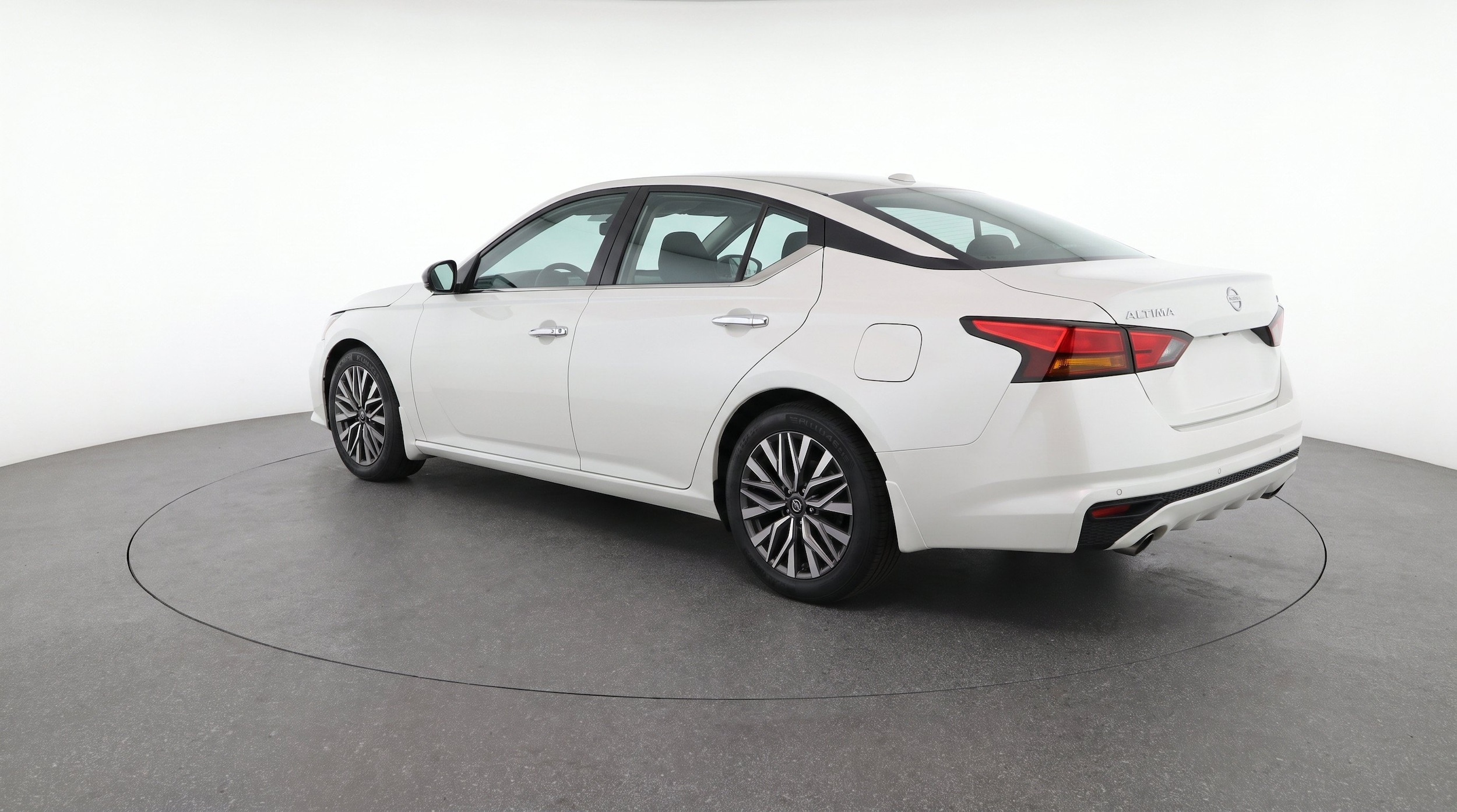 Thumbnail: 2025 Nissan Altima - 6