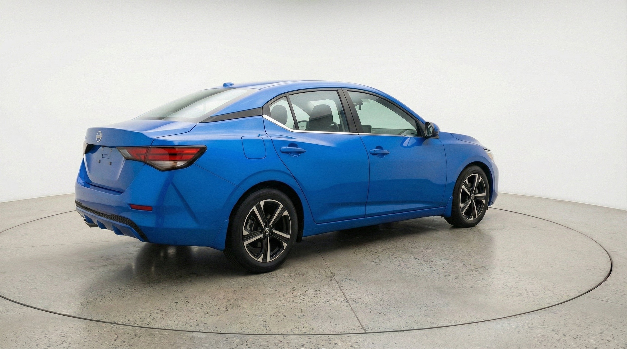 2025 Nissan Sentra SV - Photo 9
