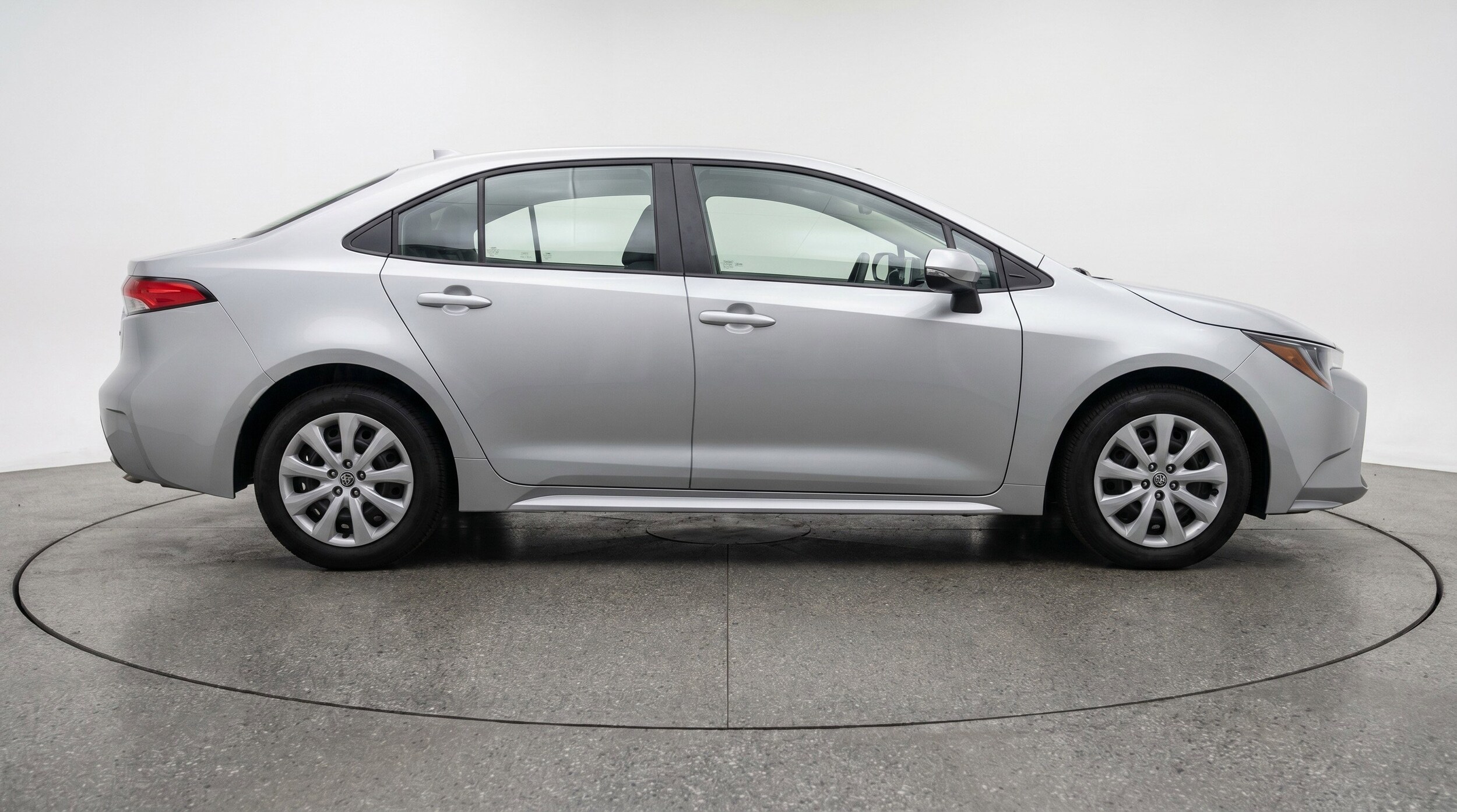 Thumbnail: 2025 Toyota Corolla - 11