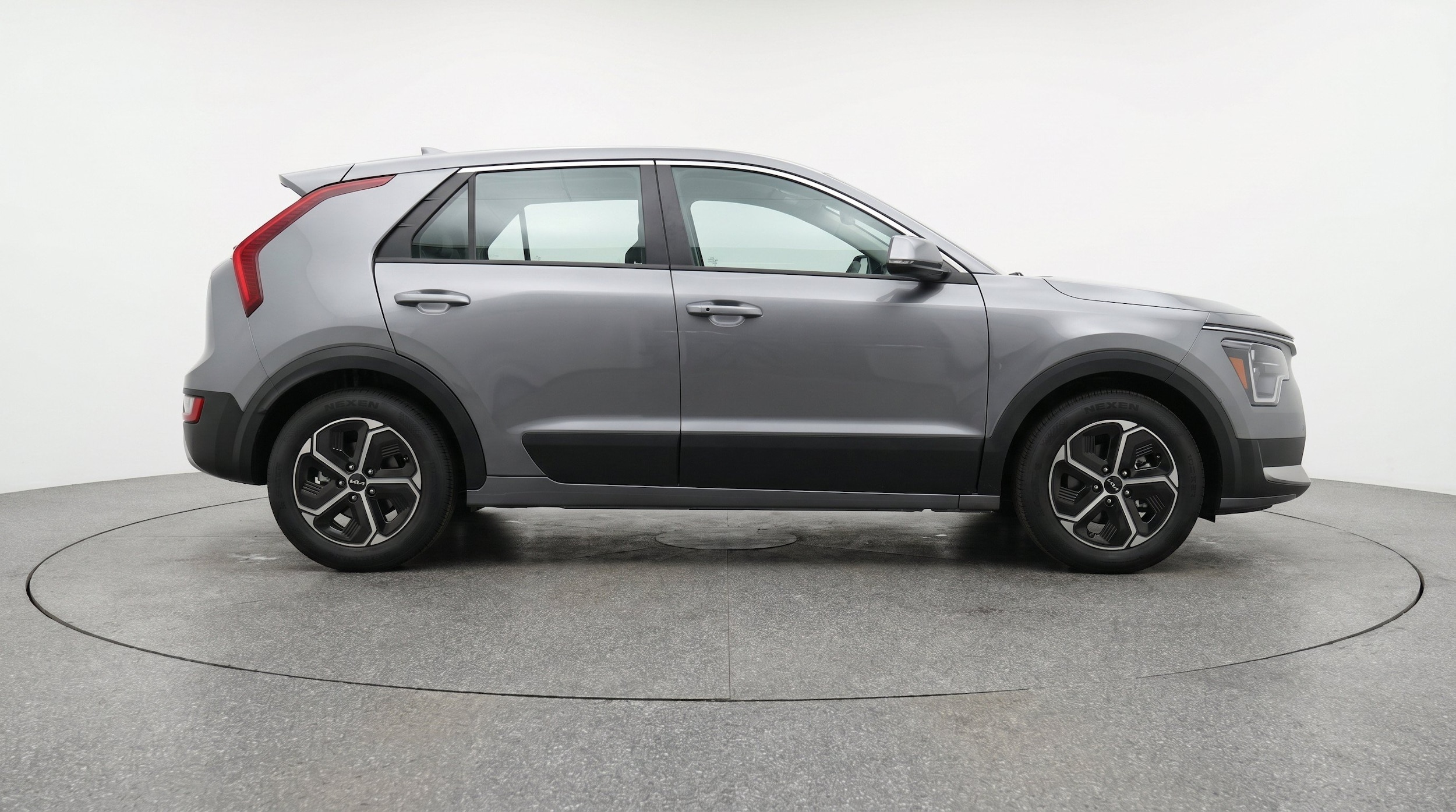 Thumbnail: 2026 Kia Niro - 11