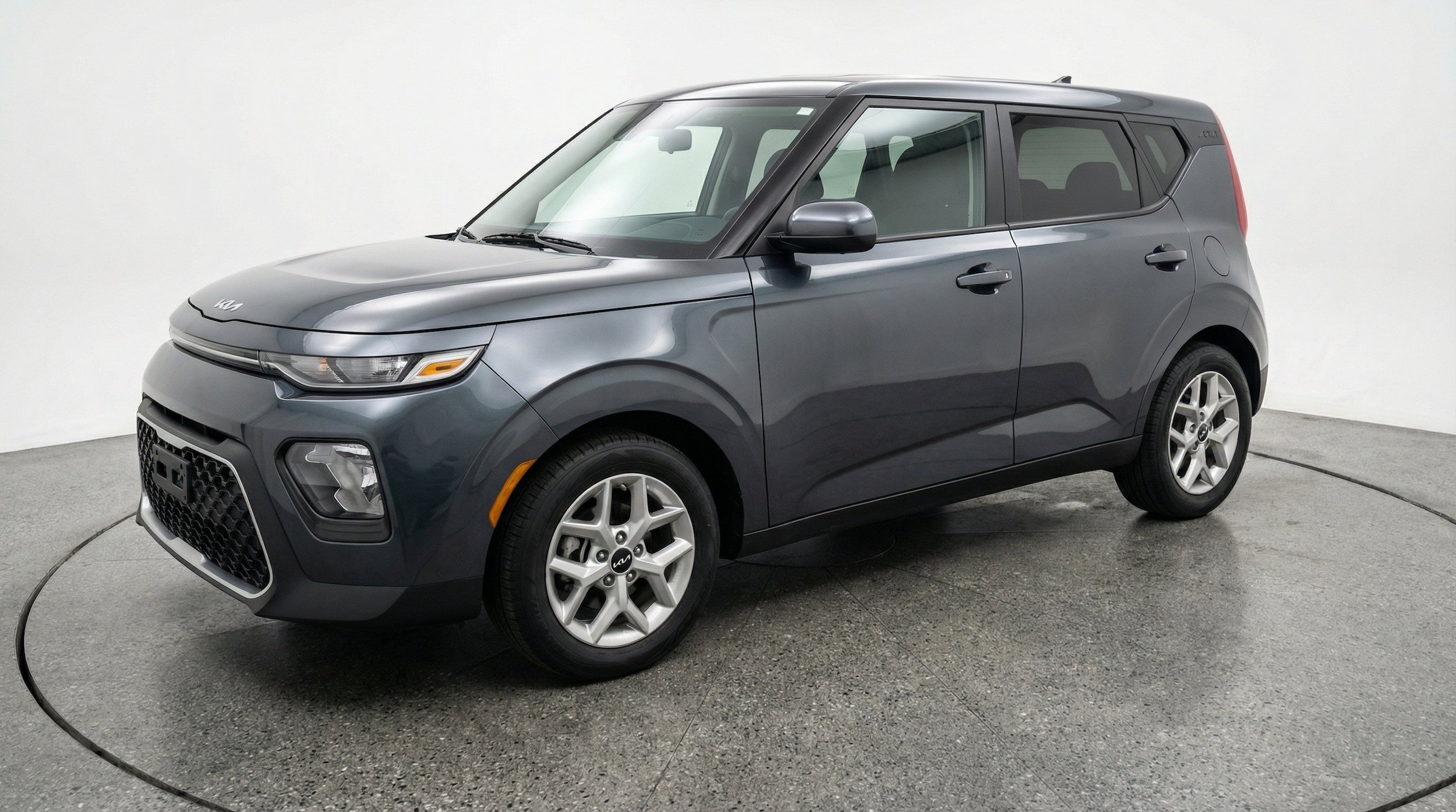Thumbnail: 2025 Kia Soul - 3