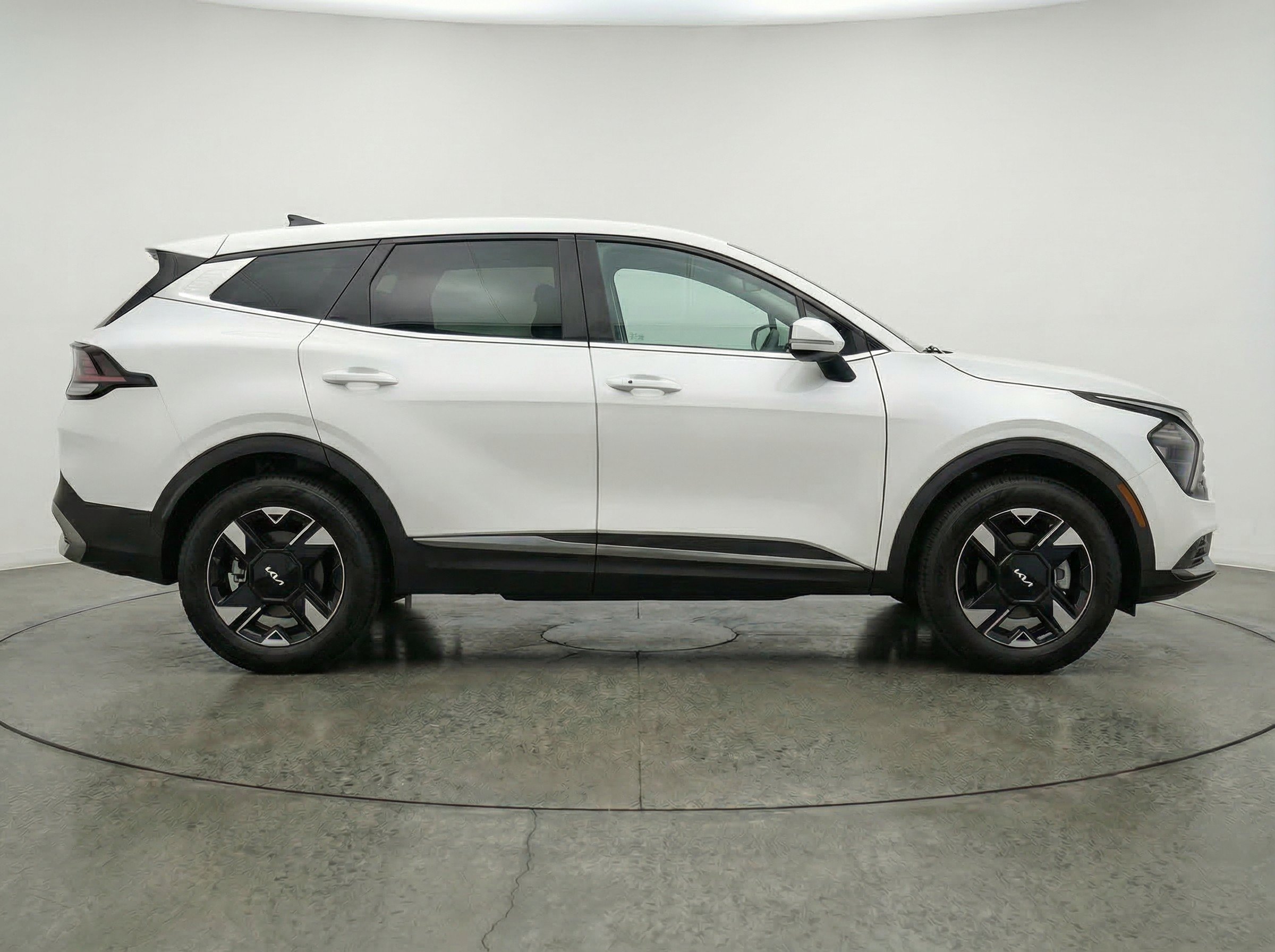 Thumbnail: 2026 Kia Sportage - 5