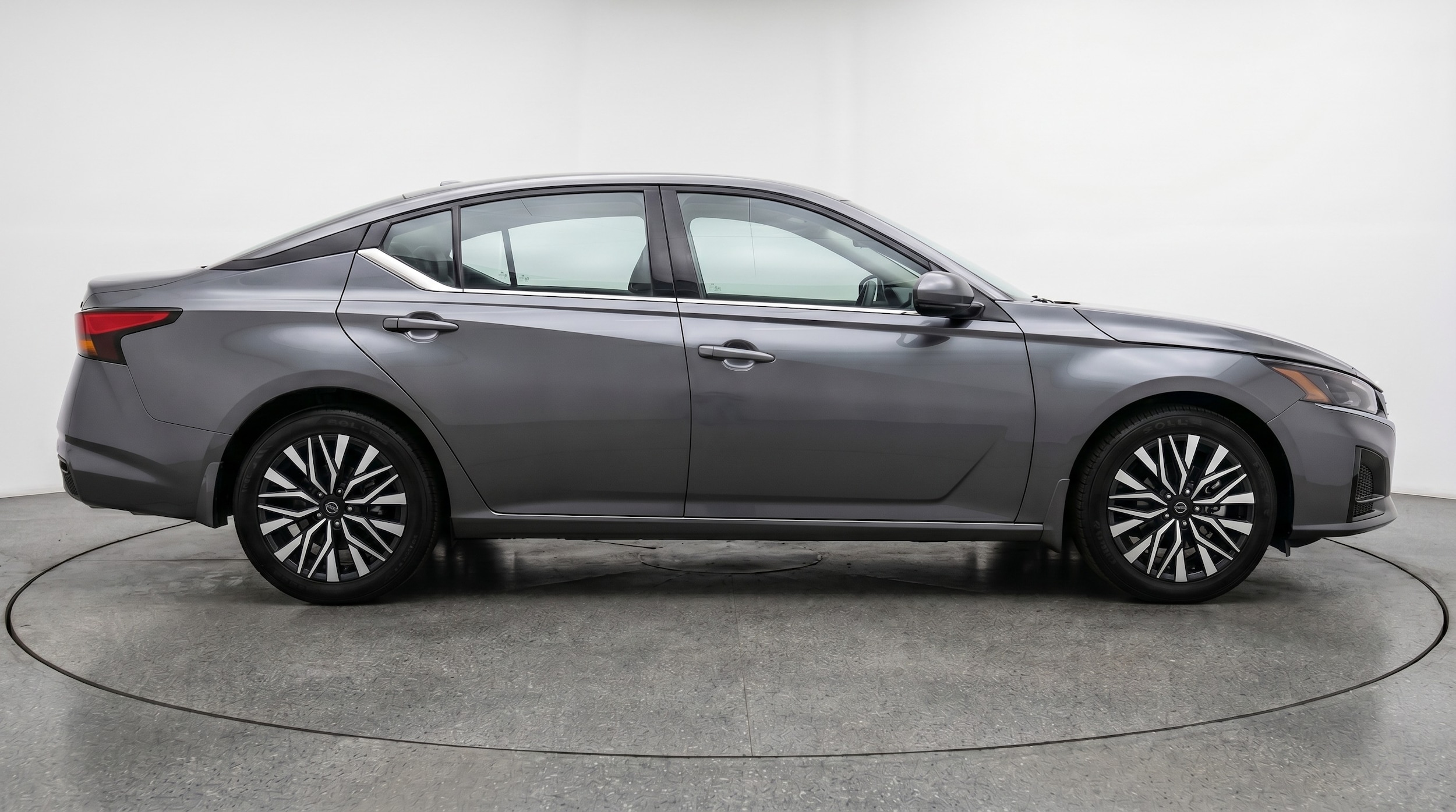 Thumbnail: 2025 Nissan Altima - 8