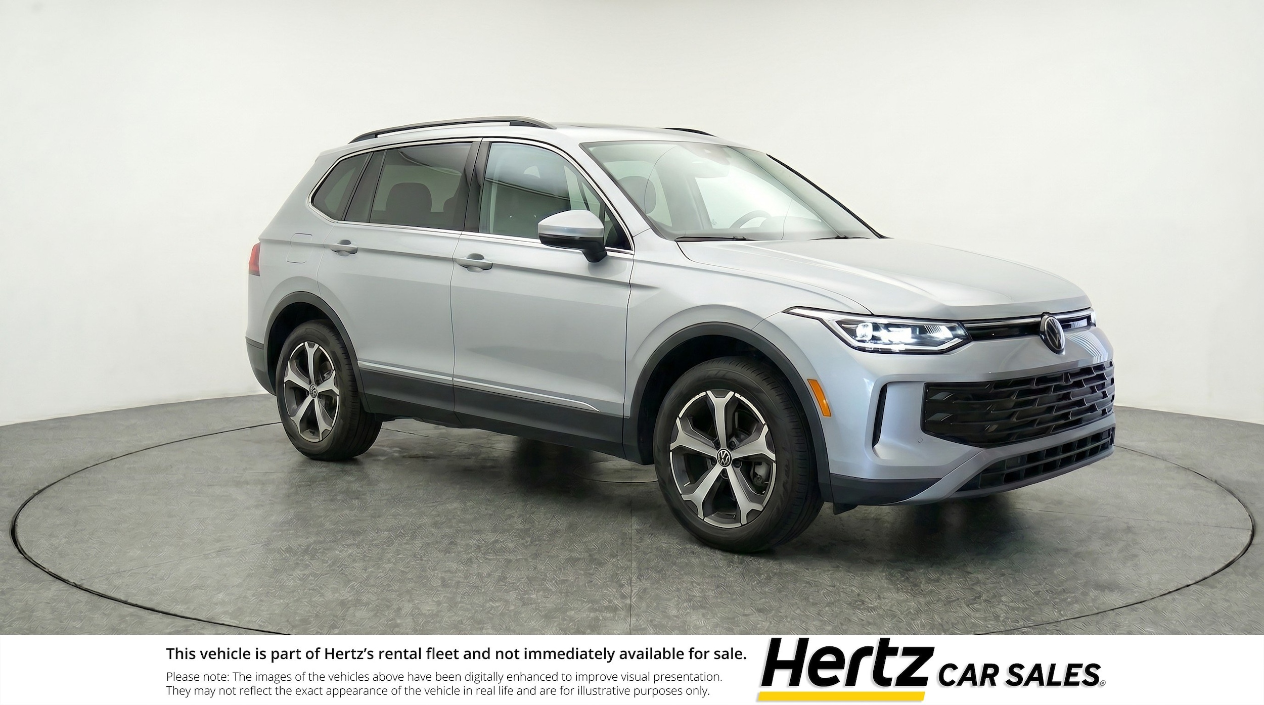 Thumbnail: 2026 Volkswagen Tiguan - 1
