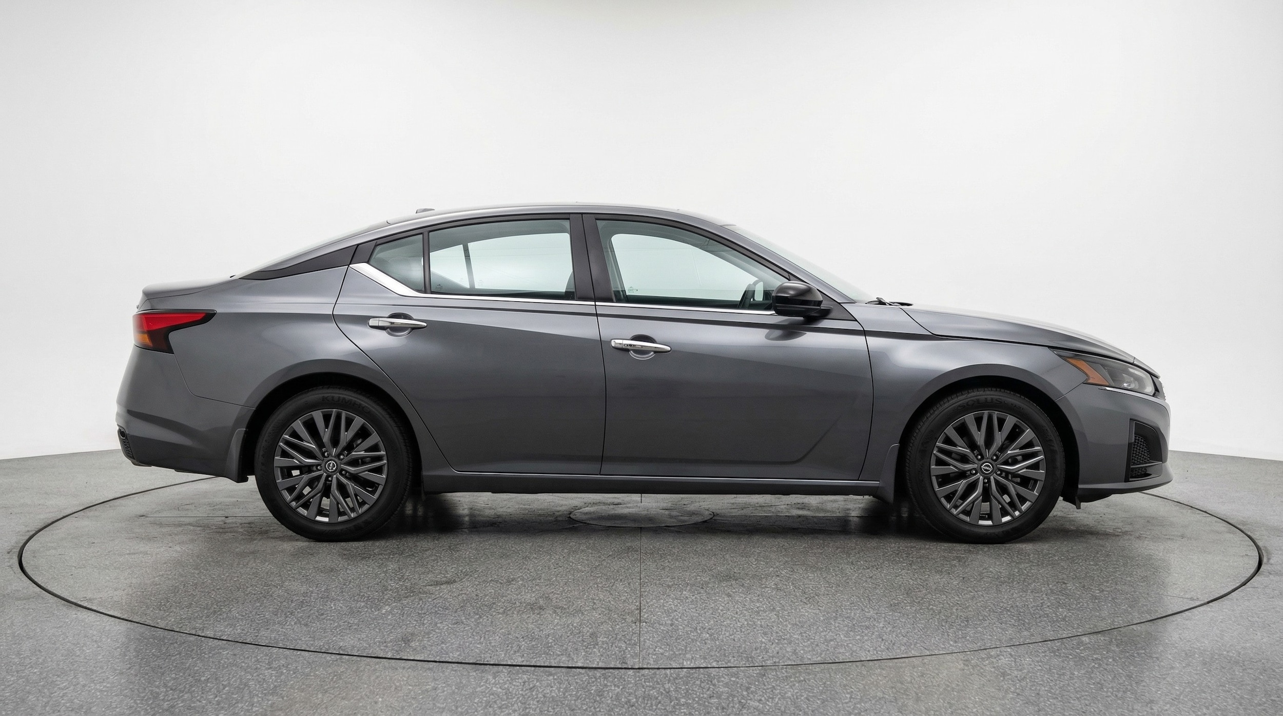 Thumbnail: 2025 Nissan Altima - 8