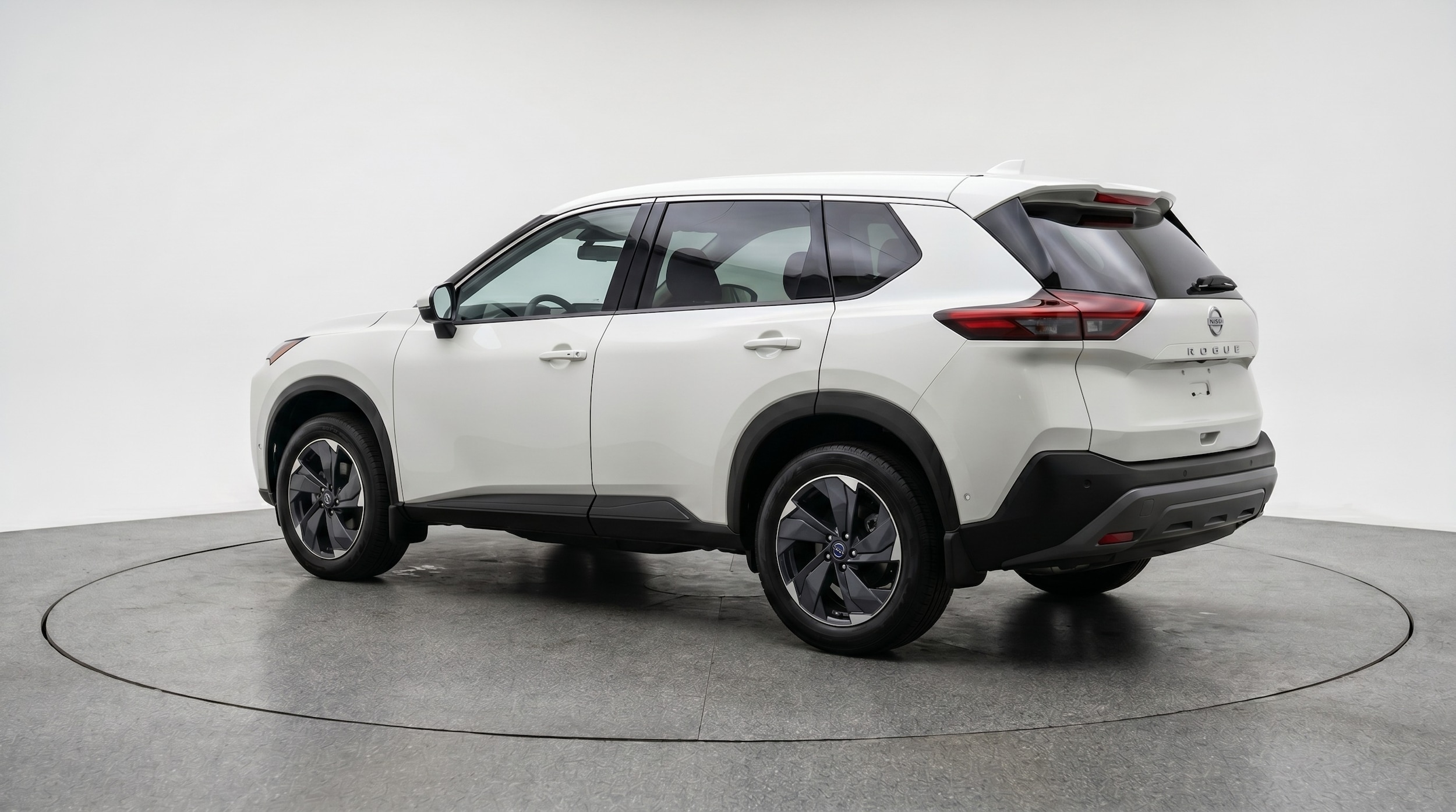 Thumbnail: 2025 Nissan Rogue - 5