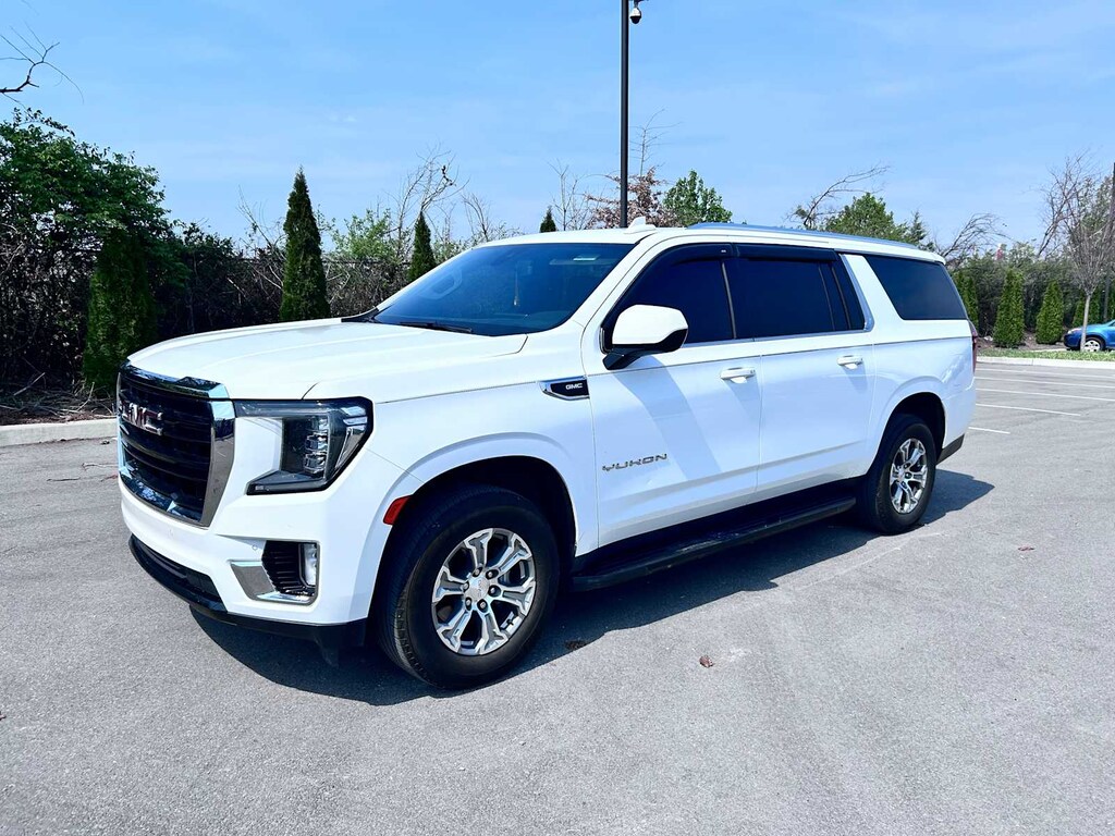 Used 2022 GMC Yukon XL SLE 4WD
