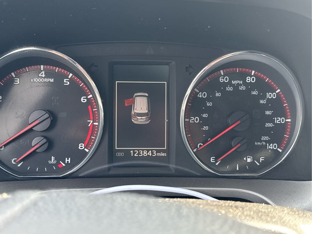 Used 2017 Toyota RAV4 SE FWD (SE)