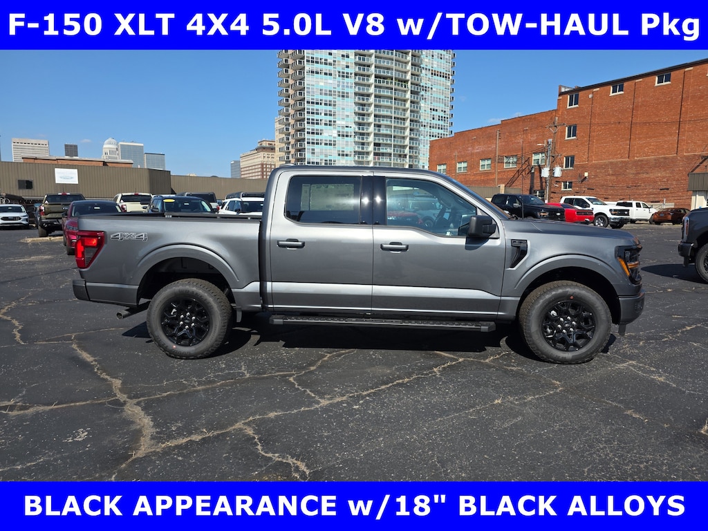 New 2025 Ford F-150 XLT 4X4 5.0L V8 w/Black Appearance-Tow/Haul Crew Cab Pickup