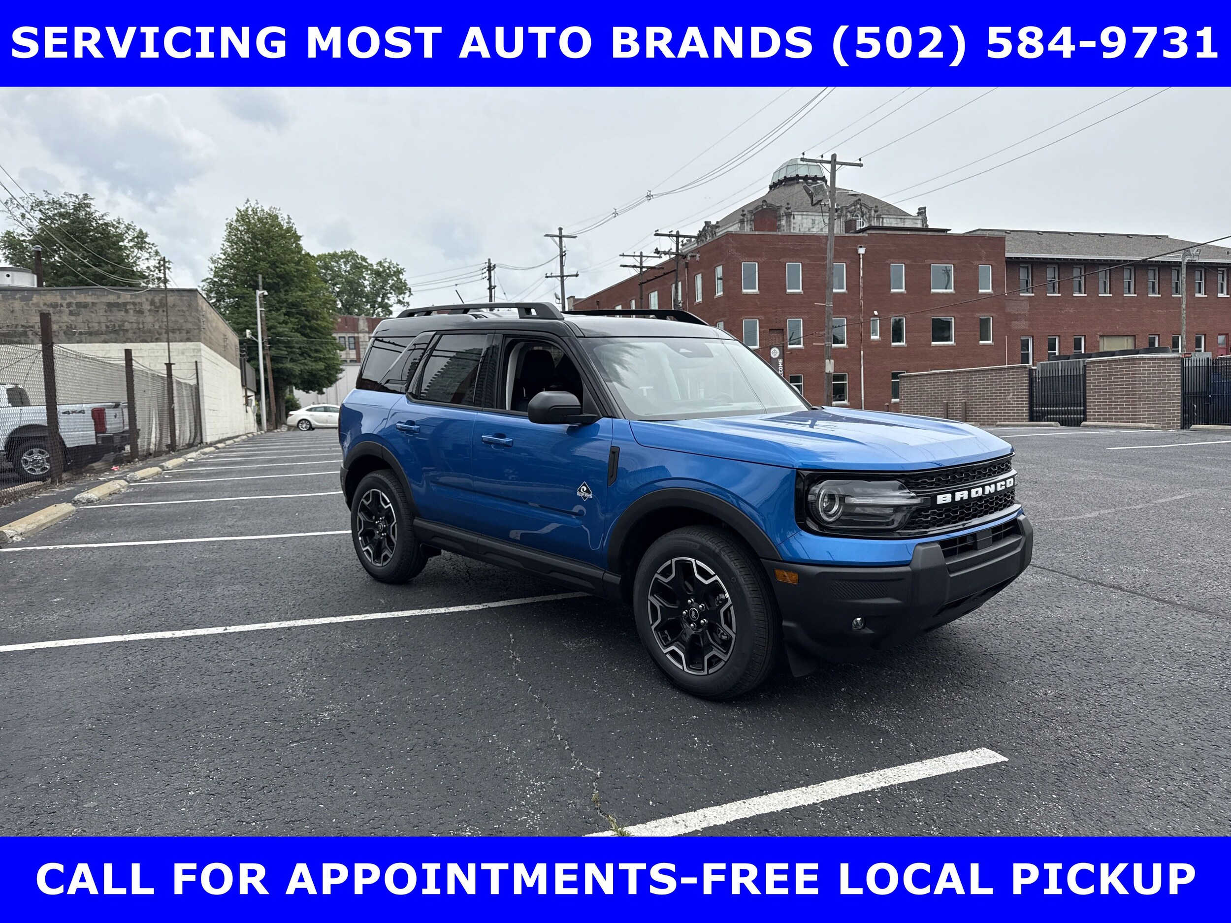 2025 Ford Bronco Sport Outer Banks photo 2