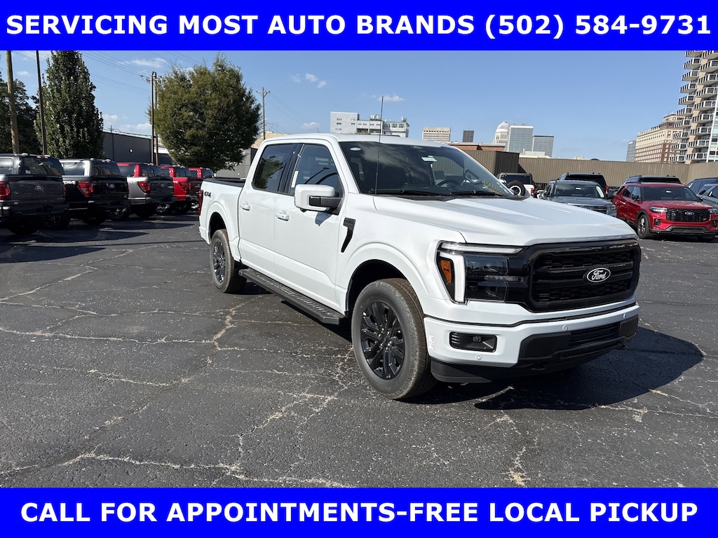 New 2025 Ford F-150 LARIAT BLACK Pkg 4x4 5.0L V8 w/MOON-TOWN Crew Cab Pickup