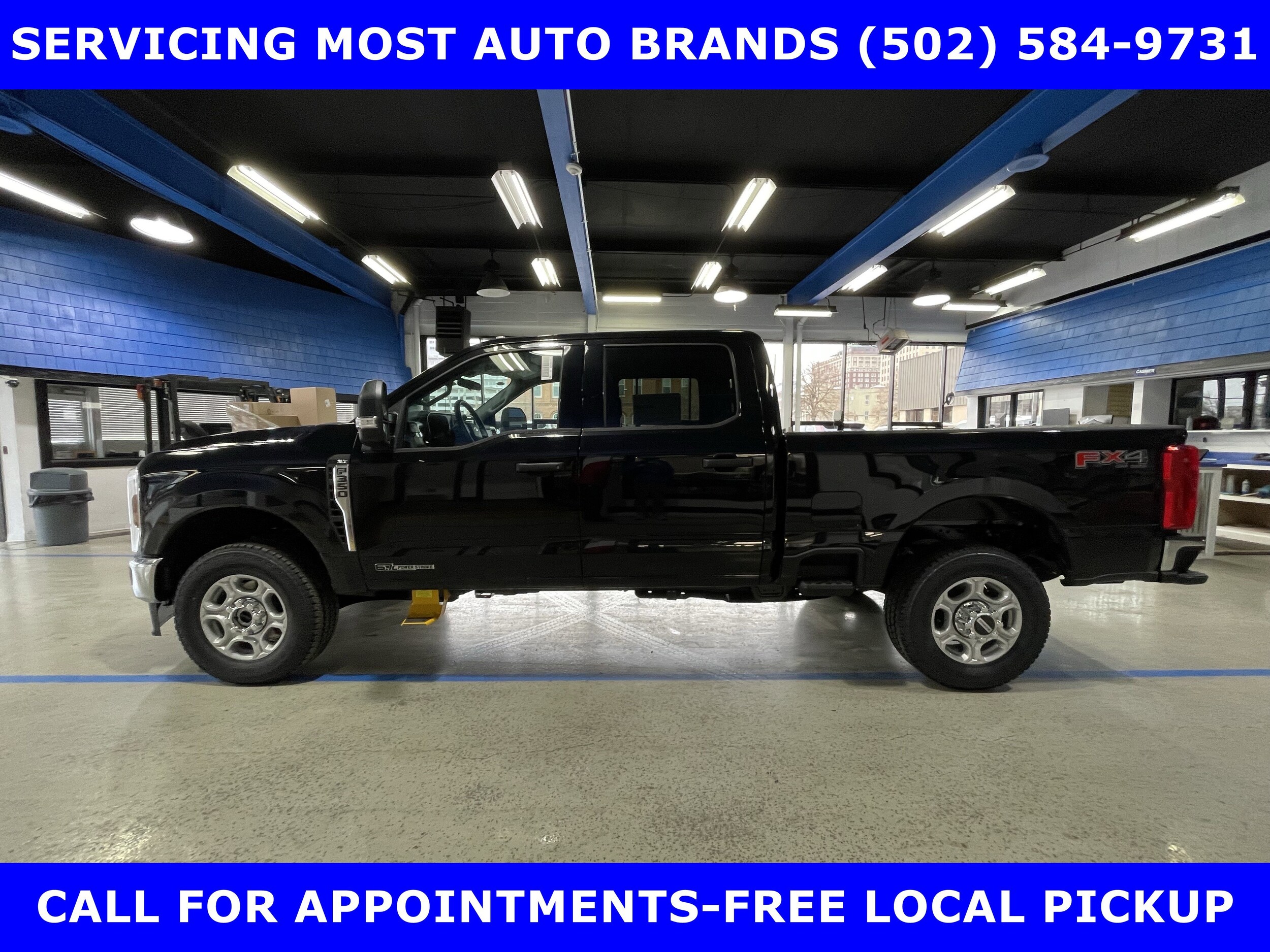 2026 Ford F-350 XLT photo 3