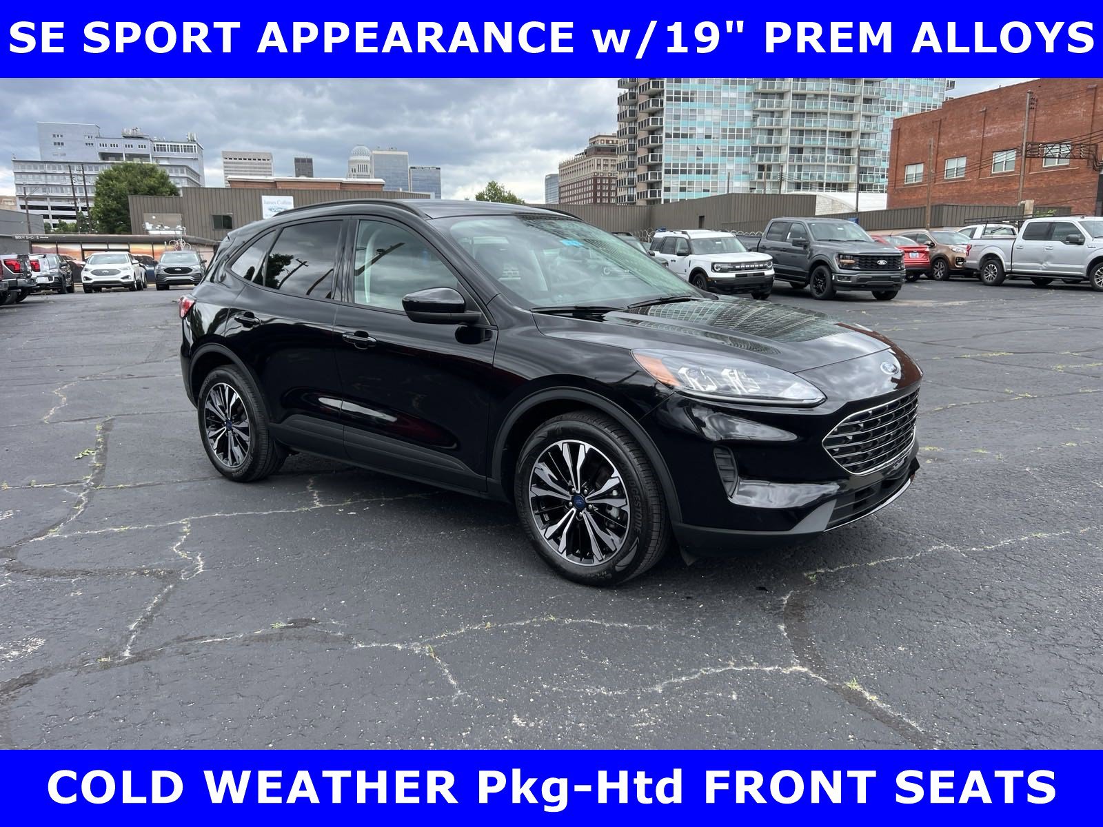 Certified 2022 Ford Escape SE with VIN 1FMCU0G65NUA43112 for sale in Louisville, KY