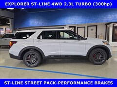 2026 Ford Explorer ST-LINE 2.3L TURBO (300hp) w/PREM Pkg-21in ALLOYS UTILI