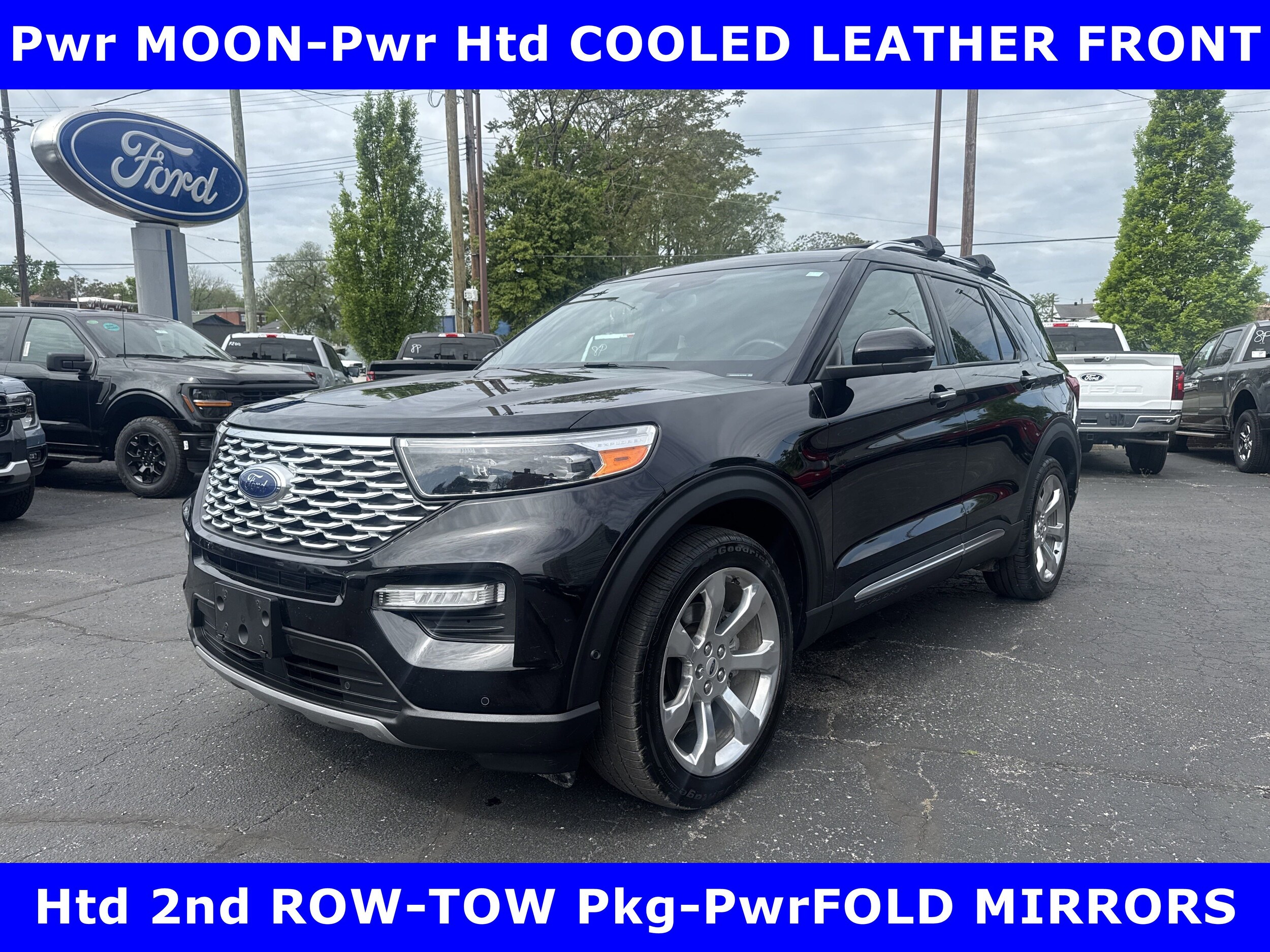 2020 Ford Explorer Platinum photo 2