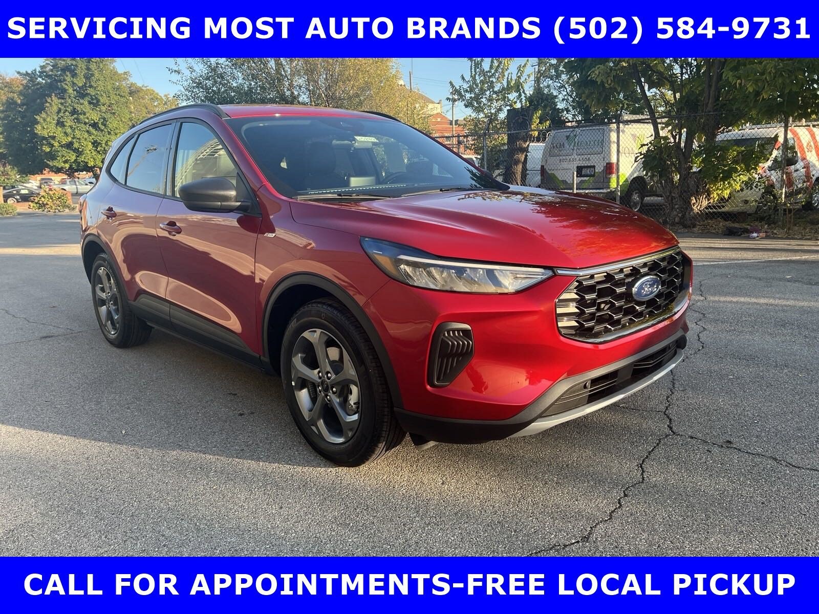 2025 Ford Escape ST-Line photo 4