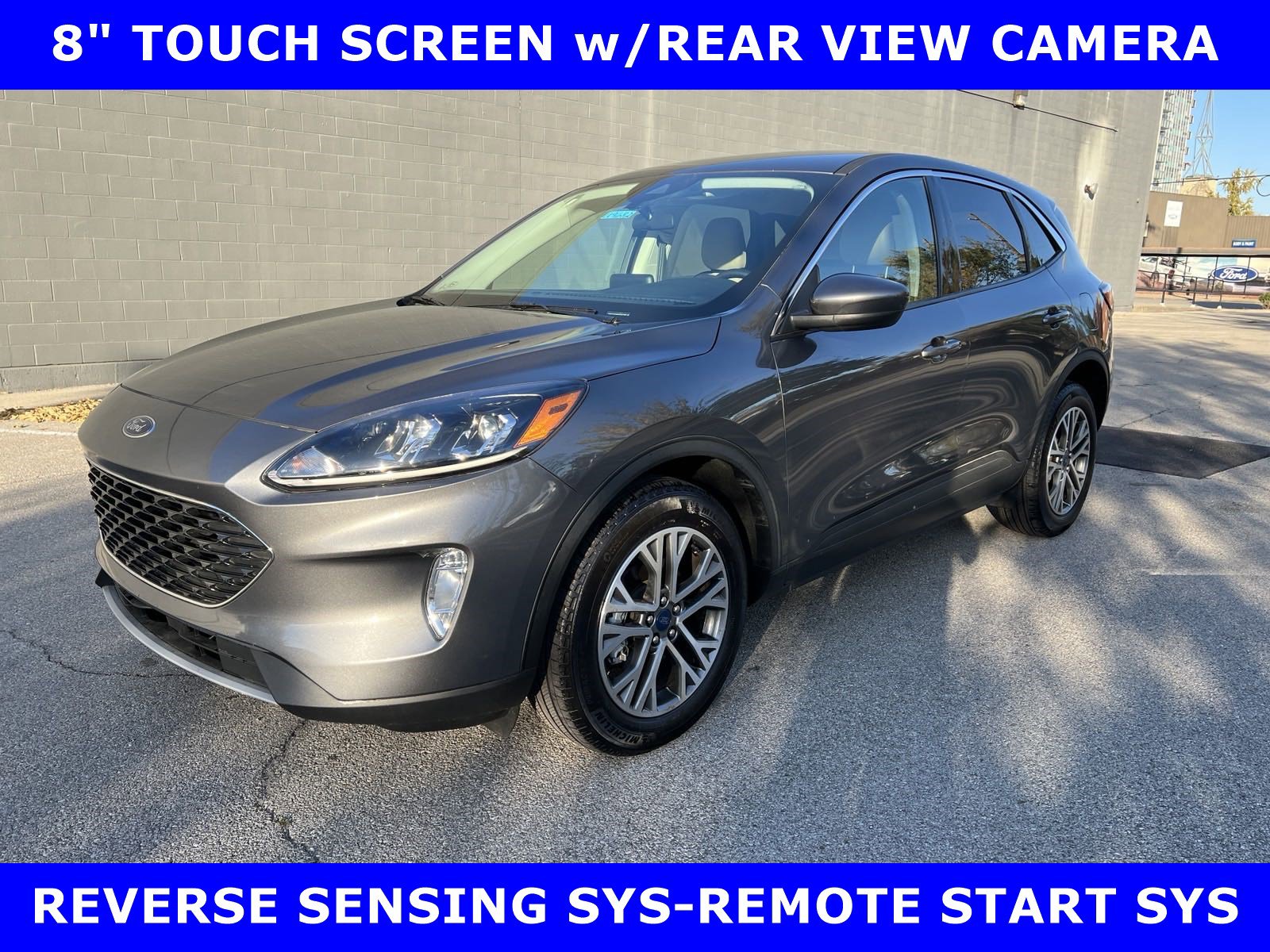 2022 Ford Escape SEL photo 3