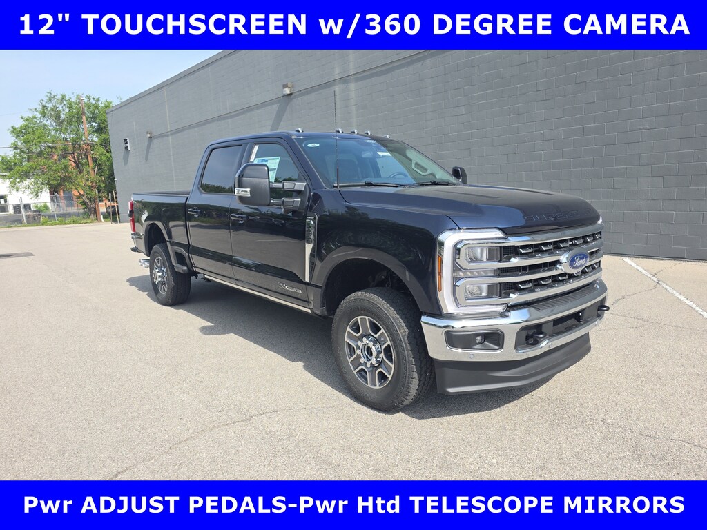 New 2025 Ford F-250 Lariat Ultimate 4x4 6.7L PwrStroke v8 Diesel w/Twin Panel Moon-Tow Pkg PICKU