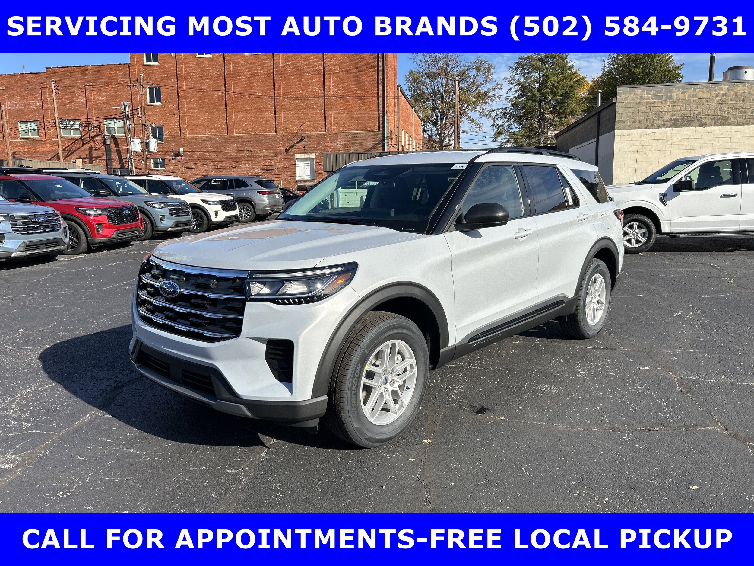 2026 Ford Explorer photo 4