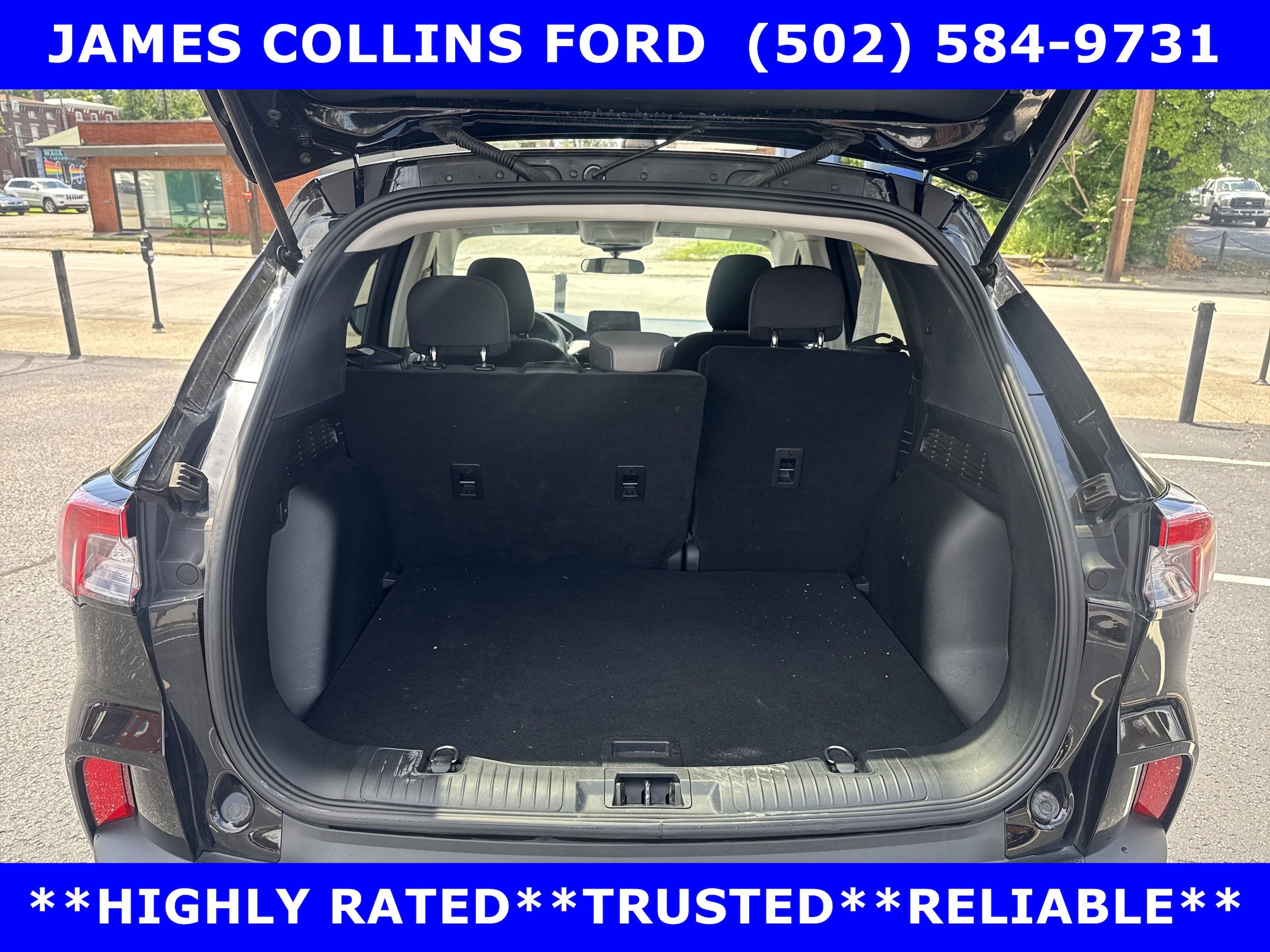 2022 Ford Escape SE - Photo 13