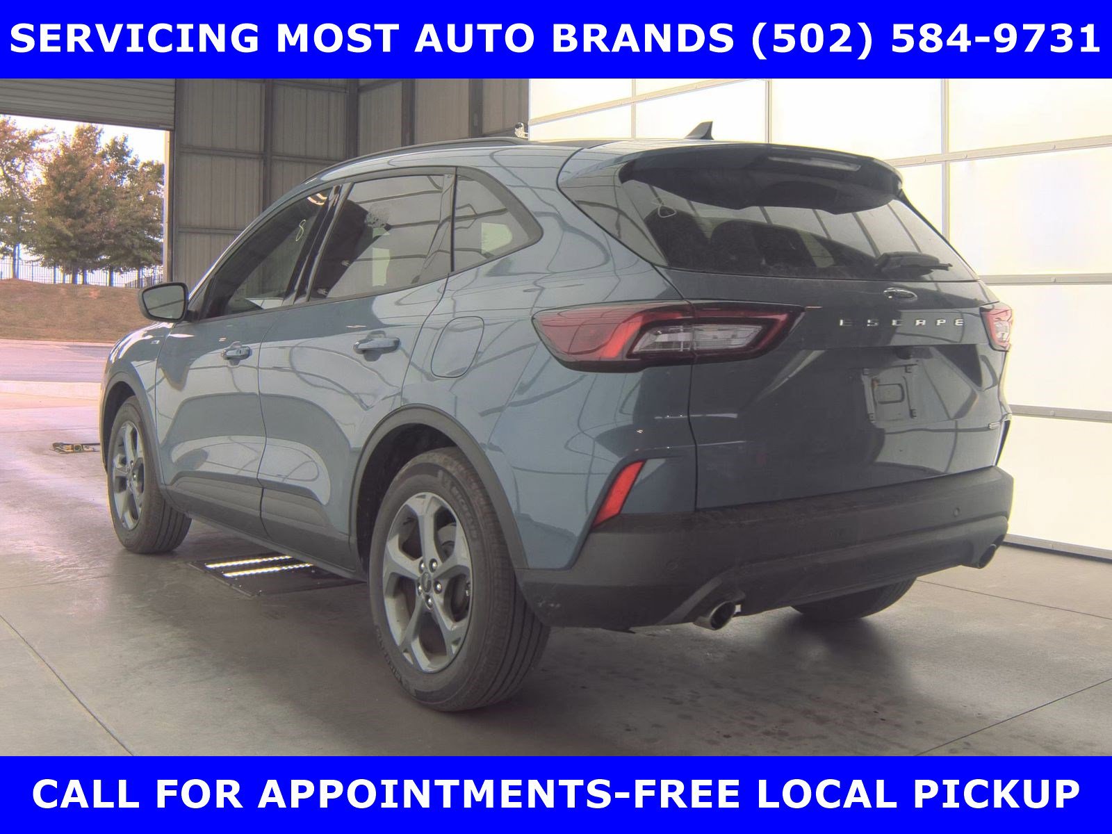 2025 Ford Escape ST-Line photo 3