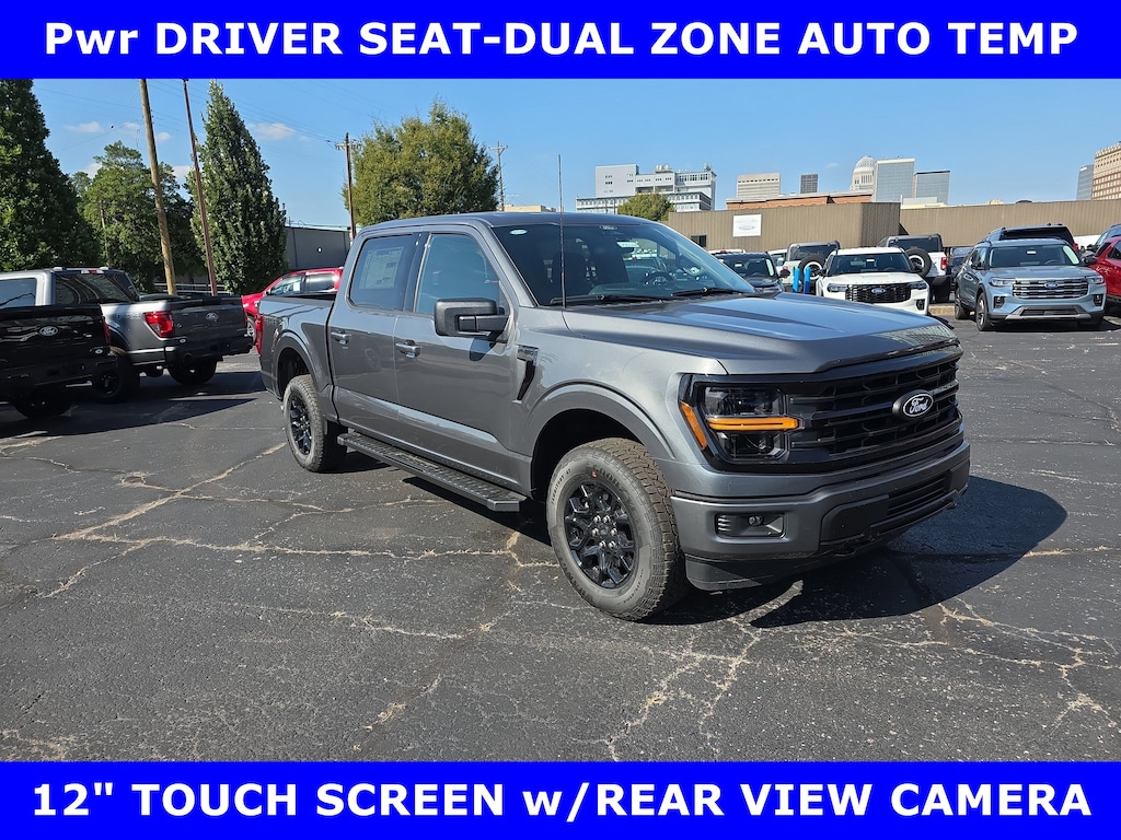 New 2025 Ford F-150 XLT 4X4 5.0L V8 w/Black Appearance-Tow/Haul Crew Cab Pickup