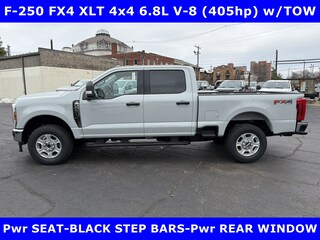 2026 Ford F-250 FX4 XLT 4x4 6.8L (405hp) V8 w/TOW-OFF ROAD Crew Cab Pickup