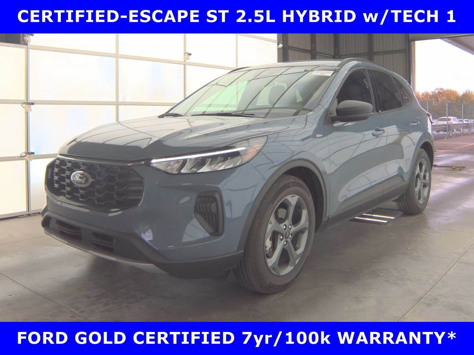 2025 Ford Escape ST-Line's photo