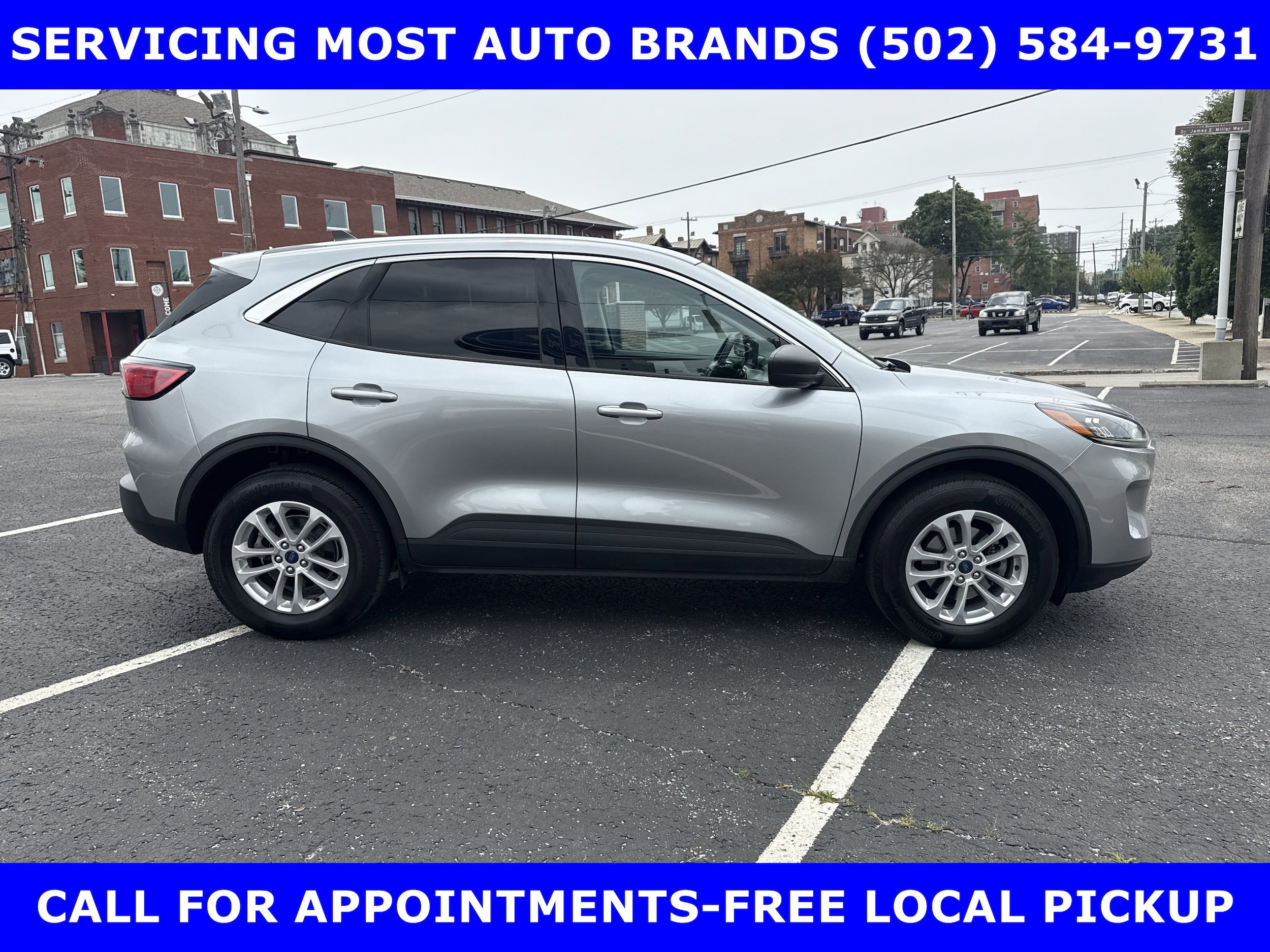 Certified 2022 Ford Escape SE with VIN 1FMCU9G65NUB88428 for sale in Louisville, KY