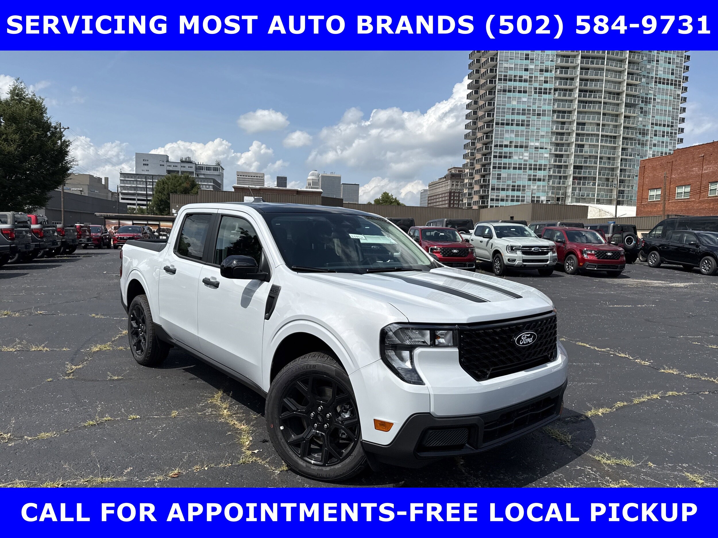 2025 Ford Maverick XLT photo 2