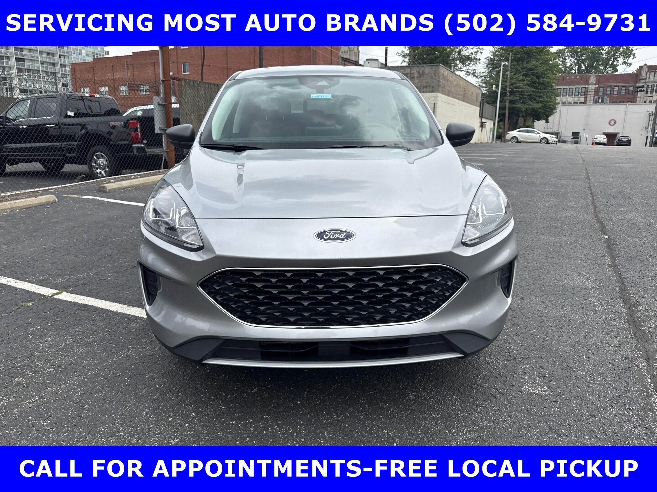 2022 Ford Escape SE photo 3