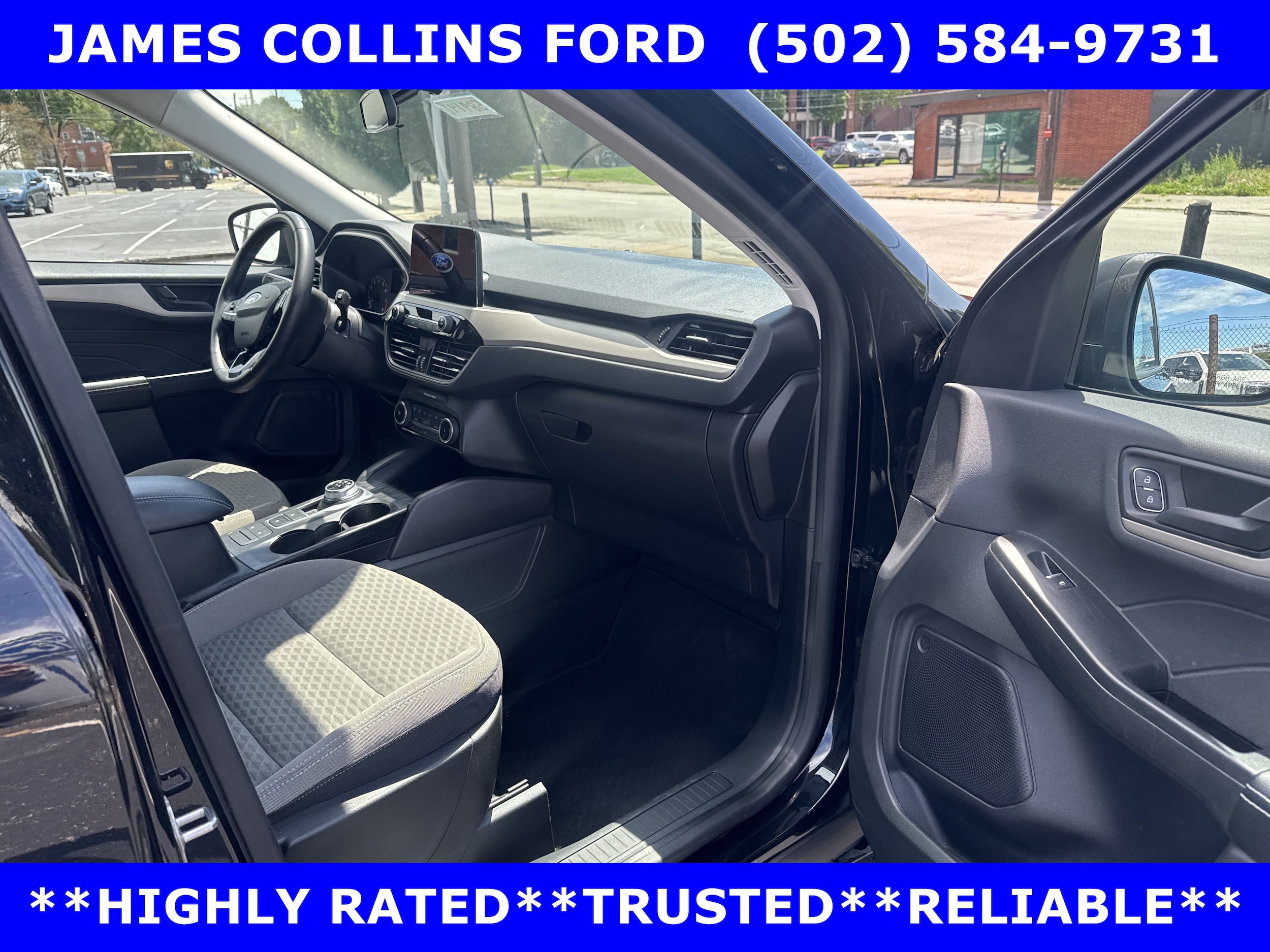 2022 Ford Escape SE - Photo 17