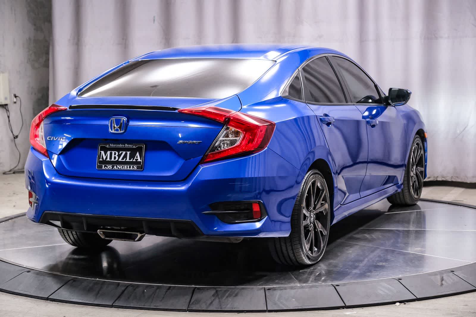 Thumbnail: 2019 Honda Civic - 3