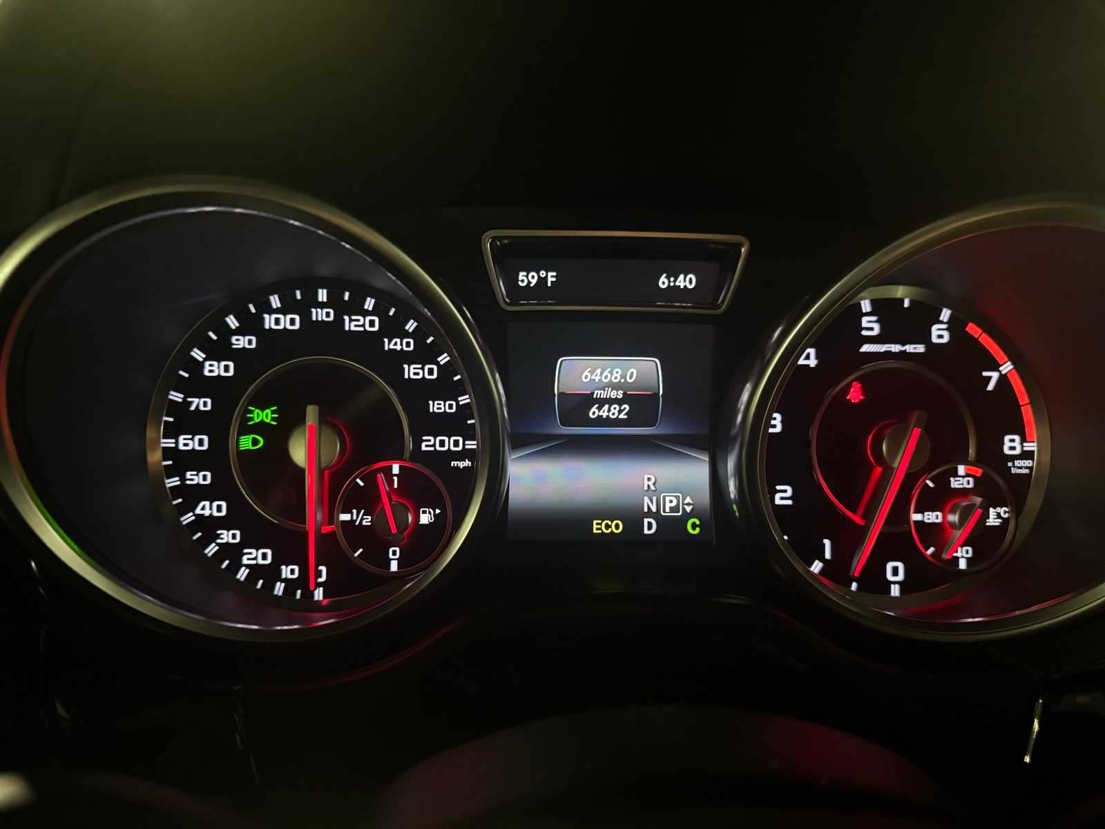 Thumbnail: 2014 Mercedes-Benz M-Class - 9