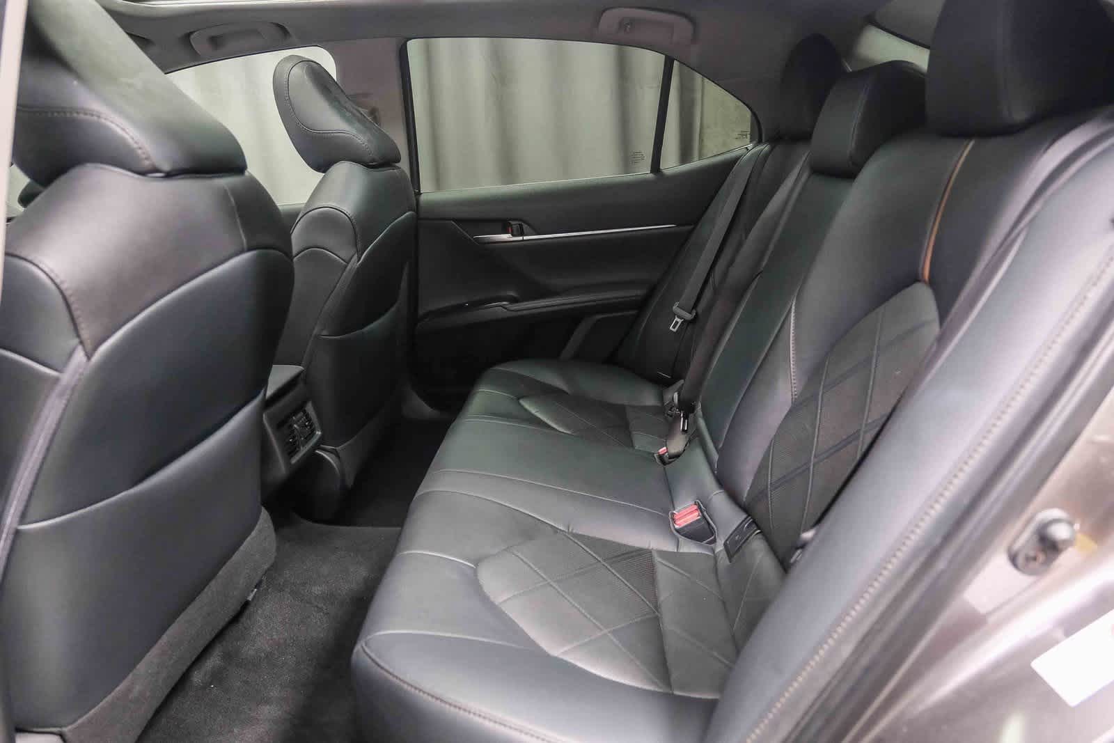 Thumbnail: 2019 Toyota Camry - 19