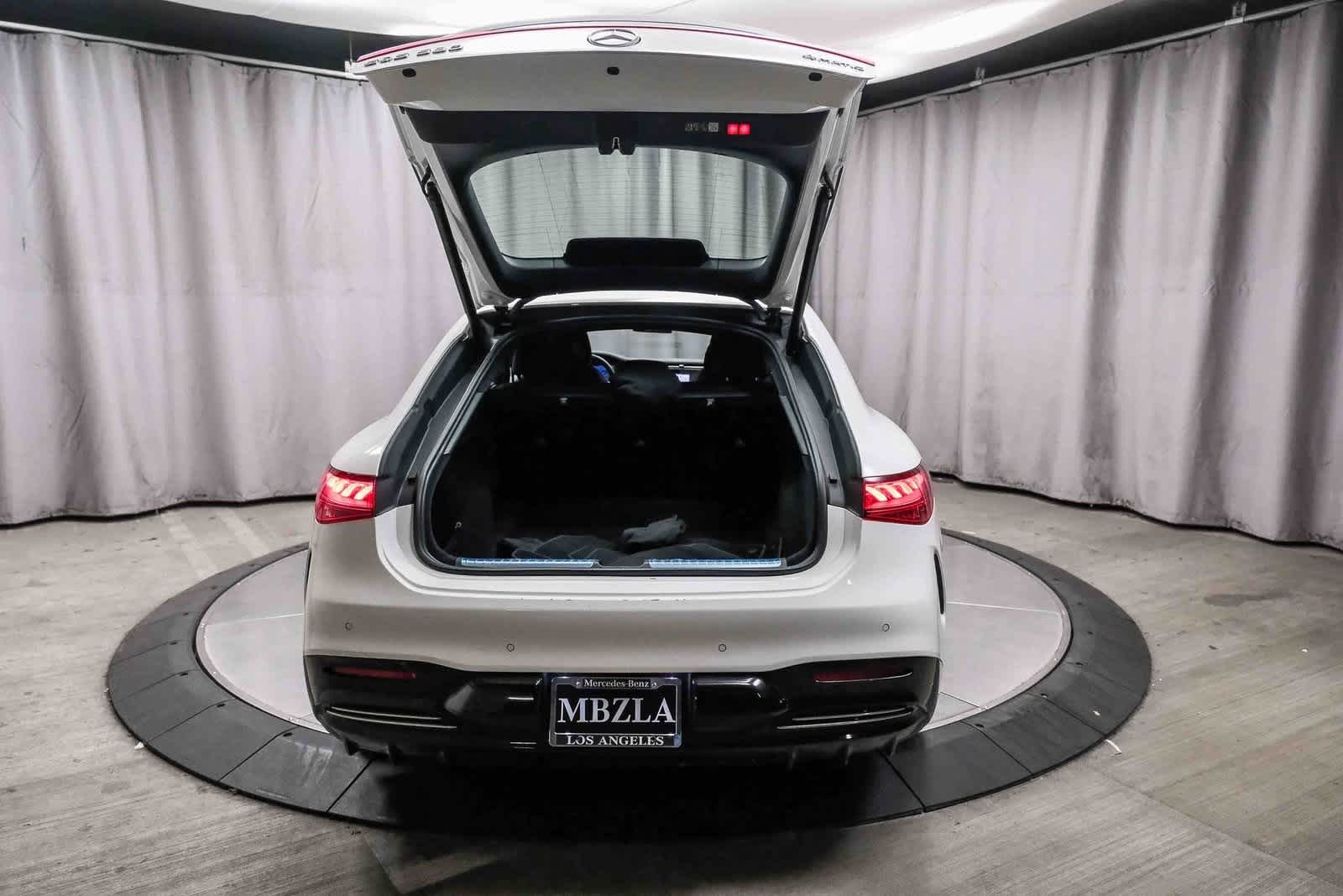 Thumbnail: 2022 Mercedes-Benz EQS - 25