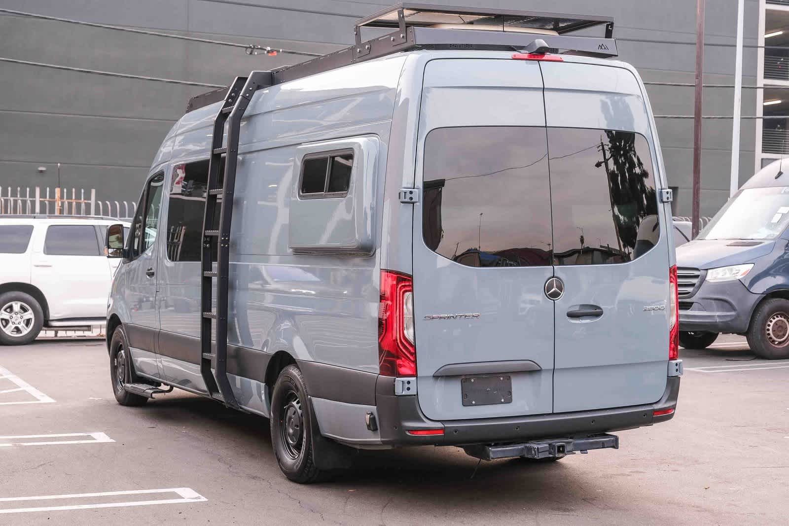 Thumbnail: 2023 Mercedes-Benz Sprinter - 6