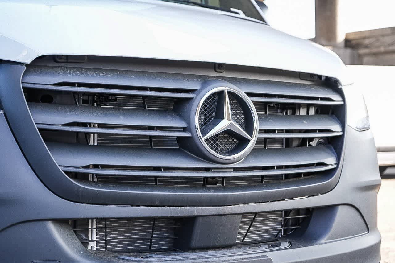 Thumbnail: 2026 Mercedes-Benz Sprinter - 5