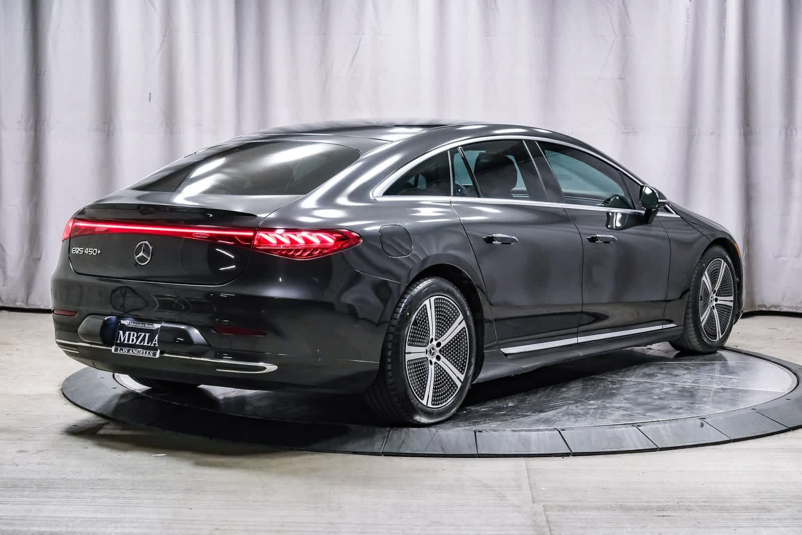 Thumbnail: 2022 Mercedes-Benz EQS - 4