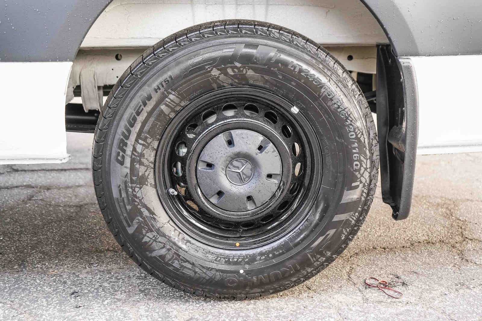 Thumbnail: 2026 Mercedes-Benz Sprinter - 10