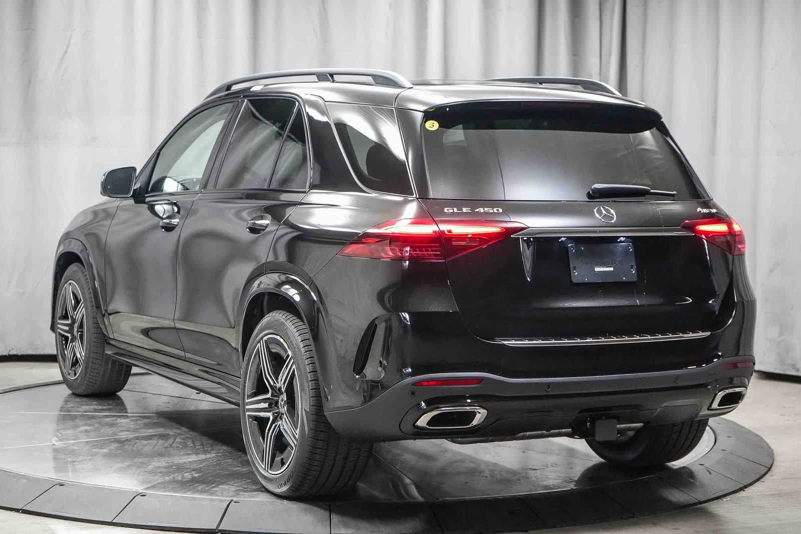 Thumbnail: 2026 Mercedes-Benz GLE - 6