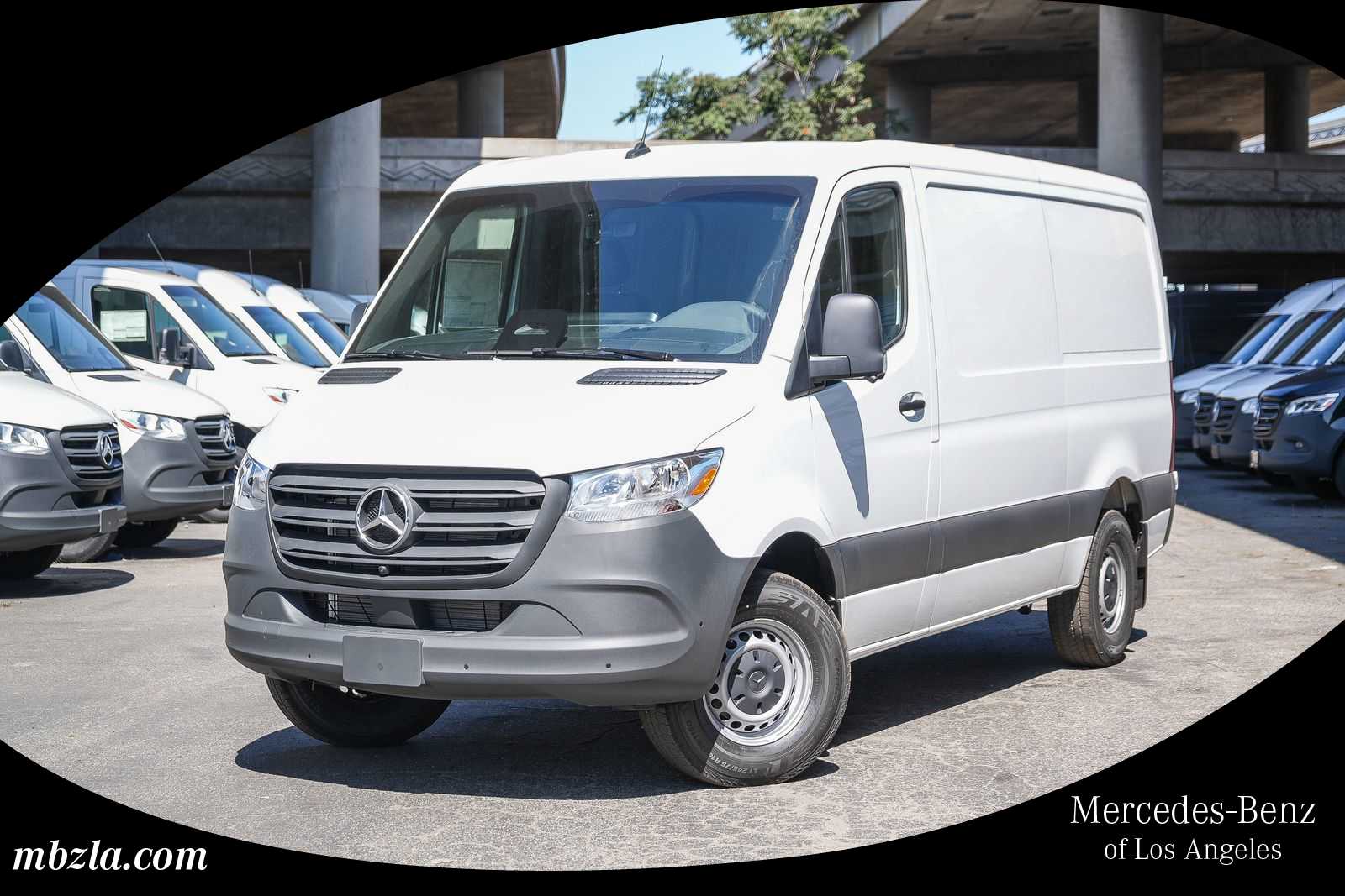 Thumbnail: 2026 Mercedes-Benz Sprinter - 1