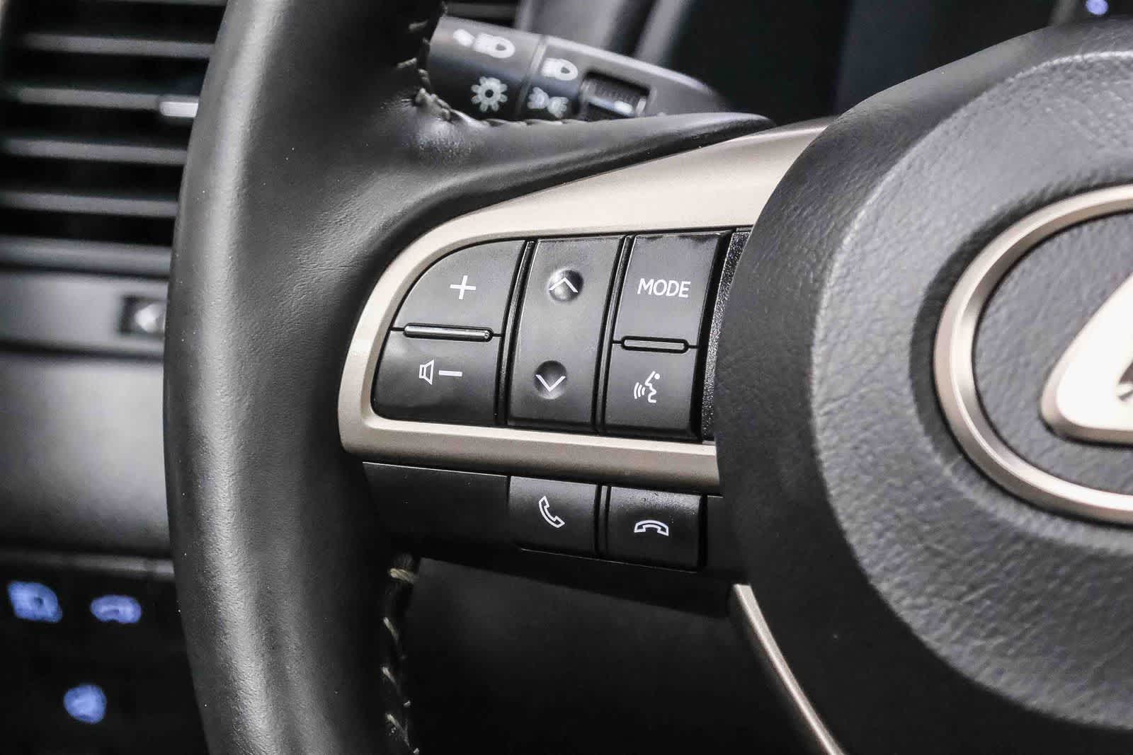Thumbnail: 2017 Lexus RX - 21
