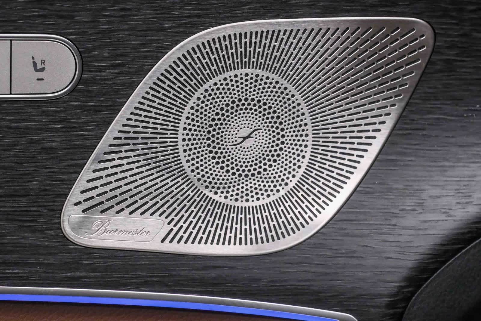 Thumbnail: 2025 Mercedes-Benz GLE - 25